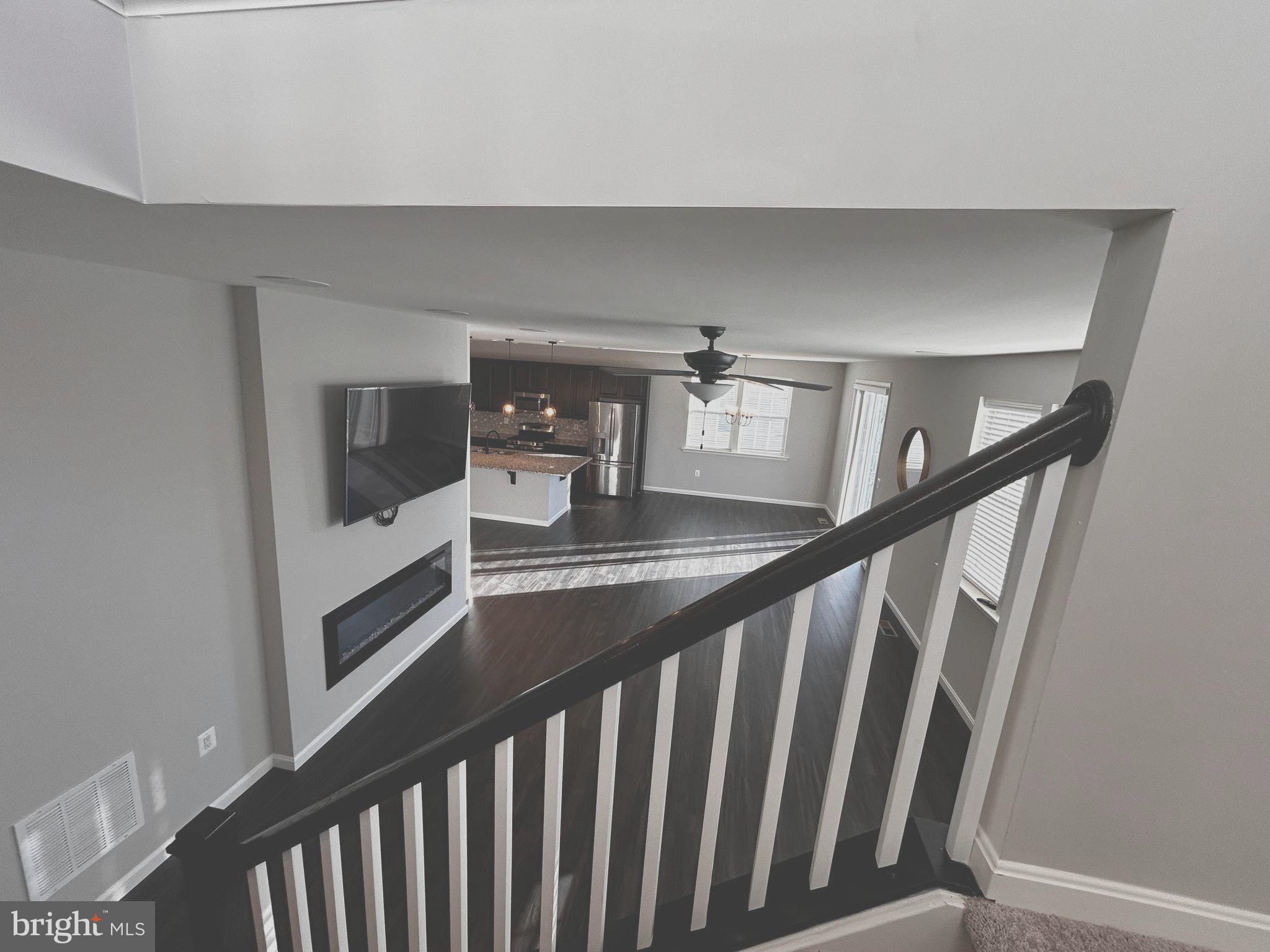 SOUTHERN HILLS - Residential