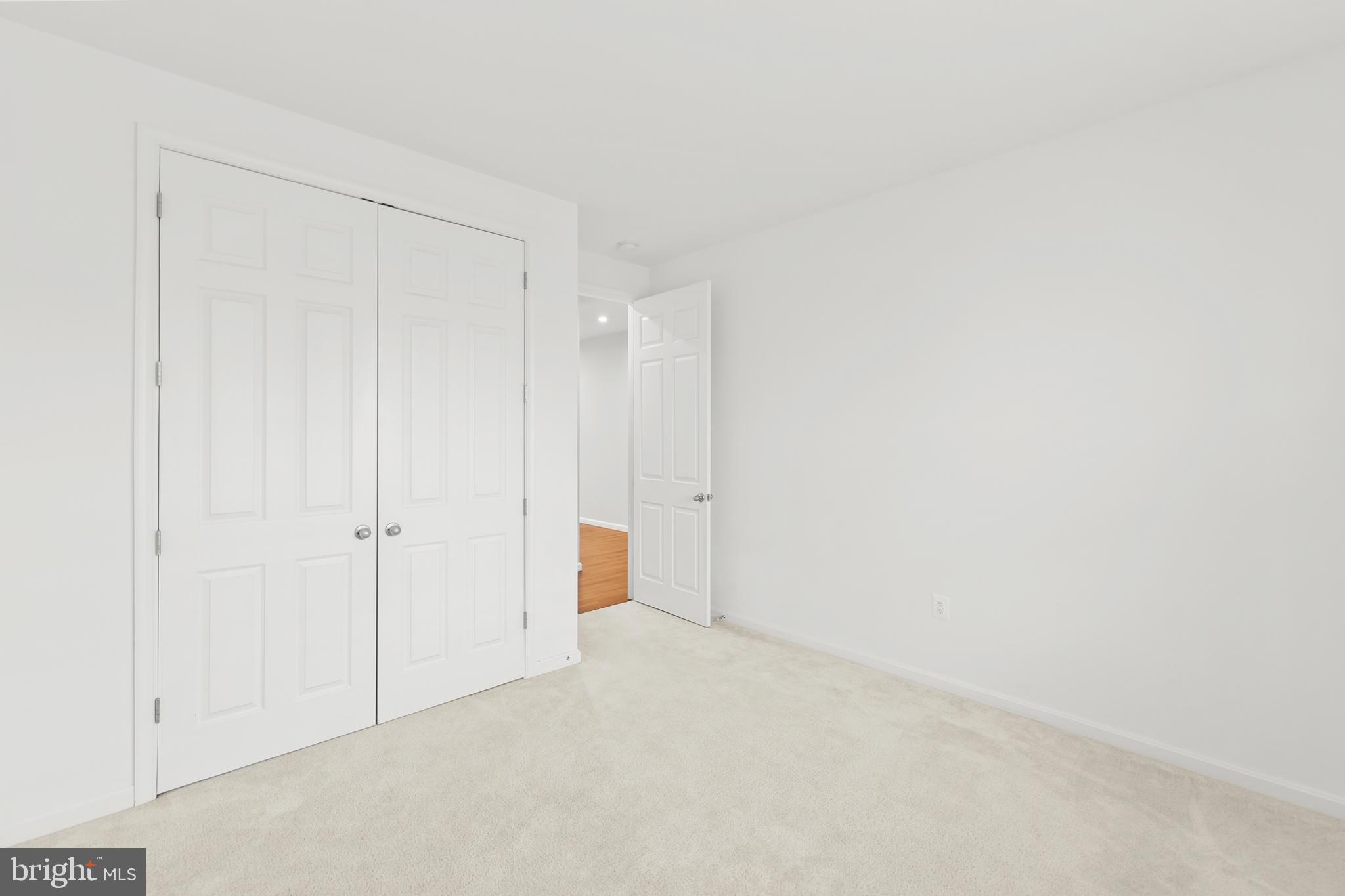 SOUTHERN HILLS - Residential