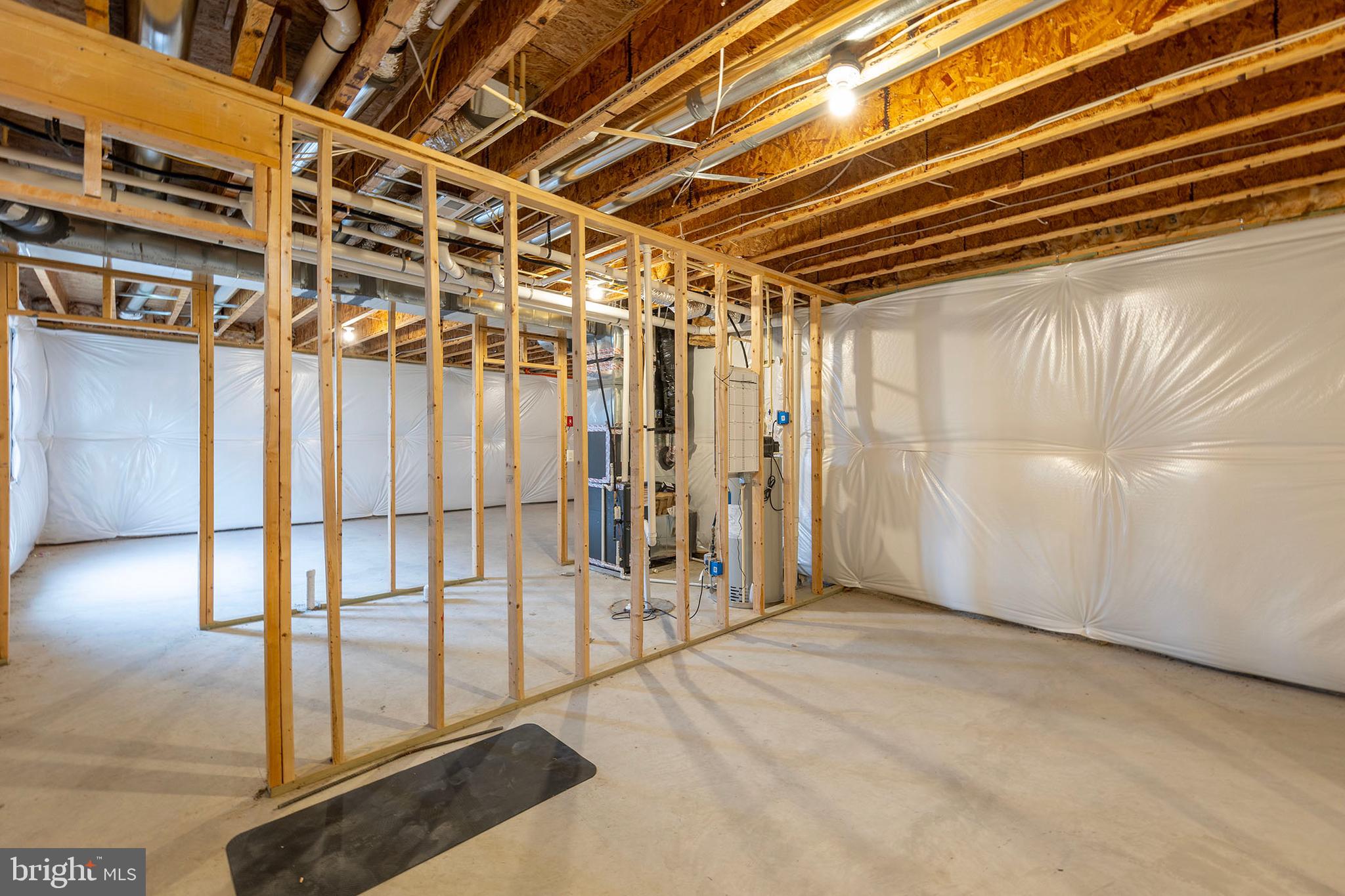 SOUTHERN HILLS - Residential