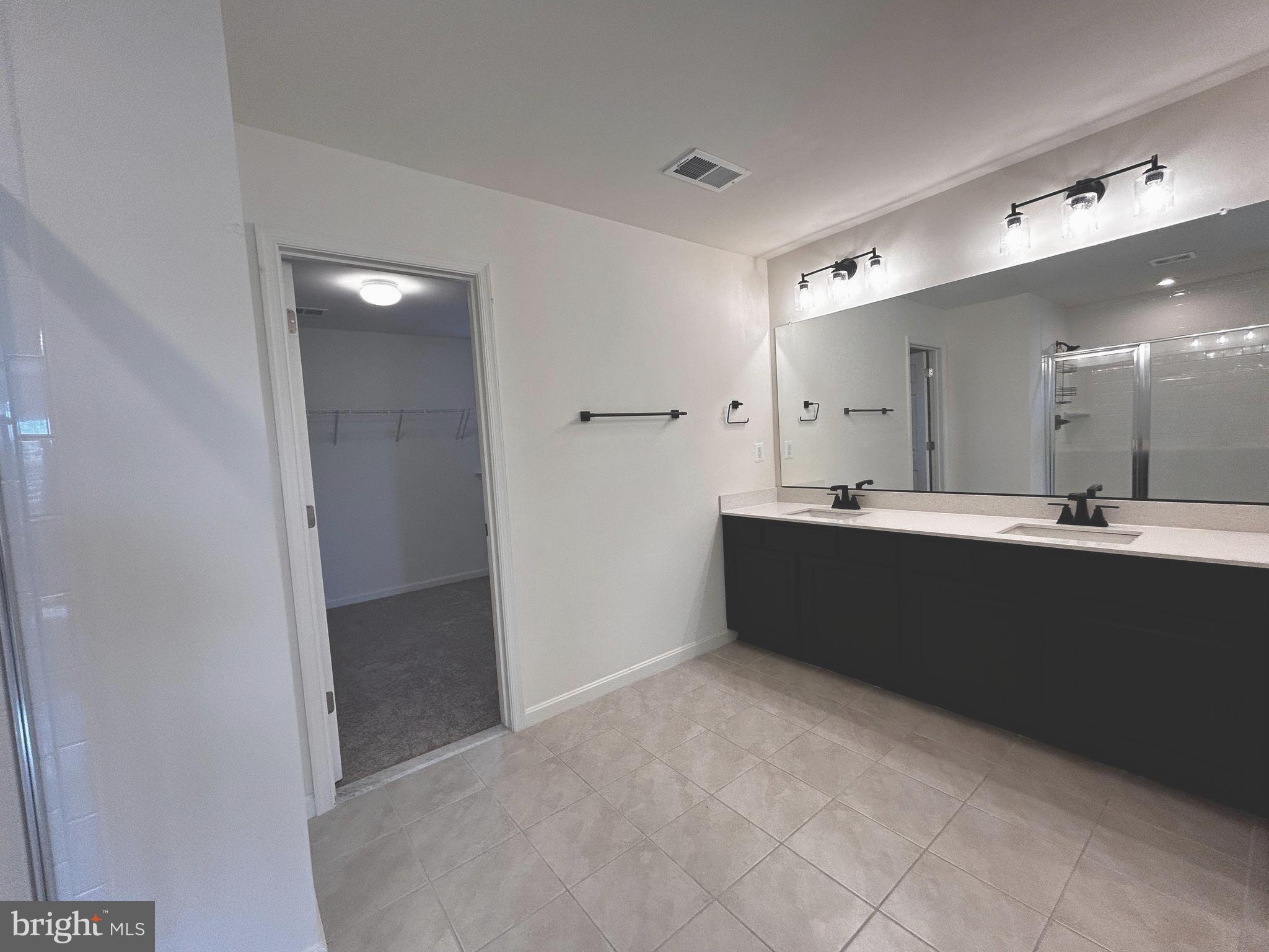 SOUTHERN HILLS - Residential