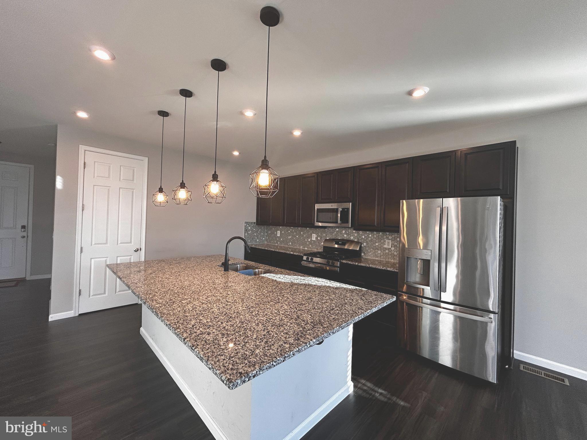 SOUTHERN HILLS - Residential