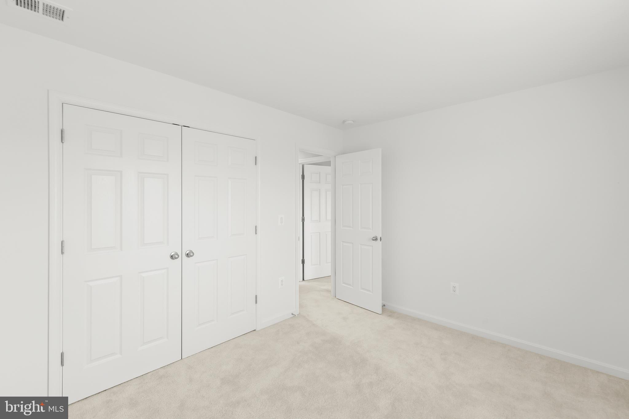 SOUTHERN HILLS - Residential