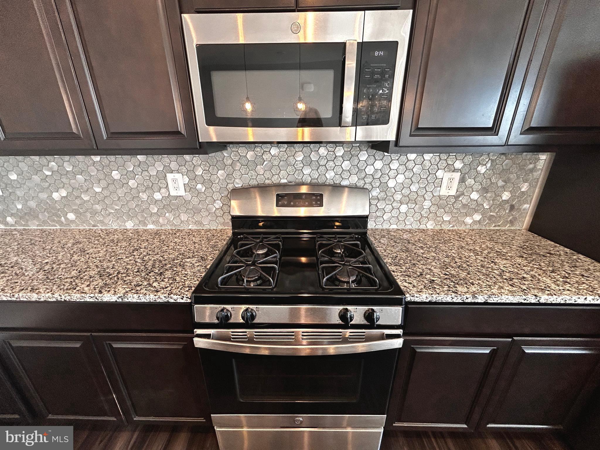 SOUTHERN HILLS - Residential