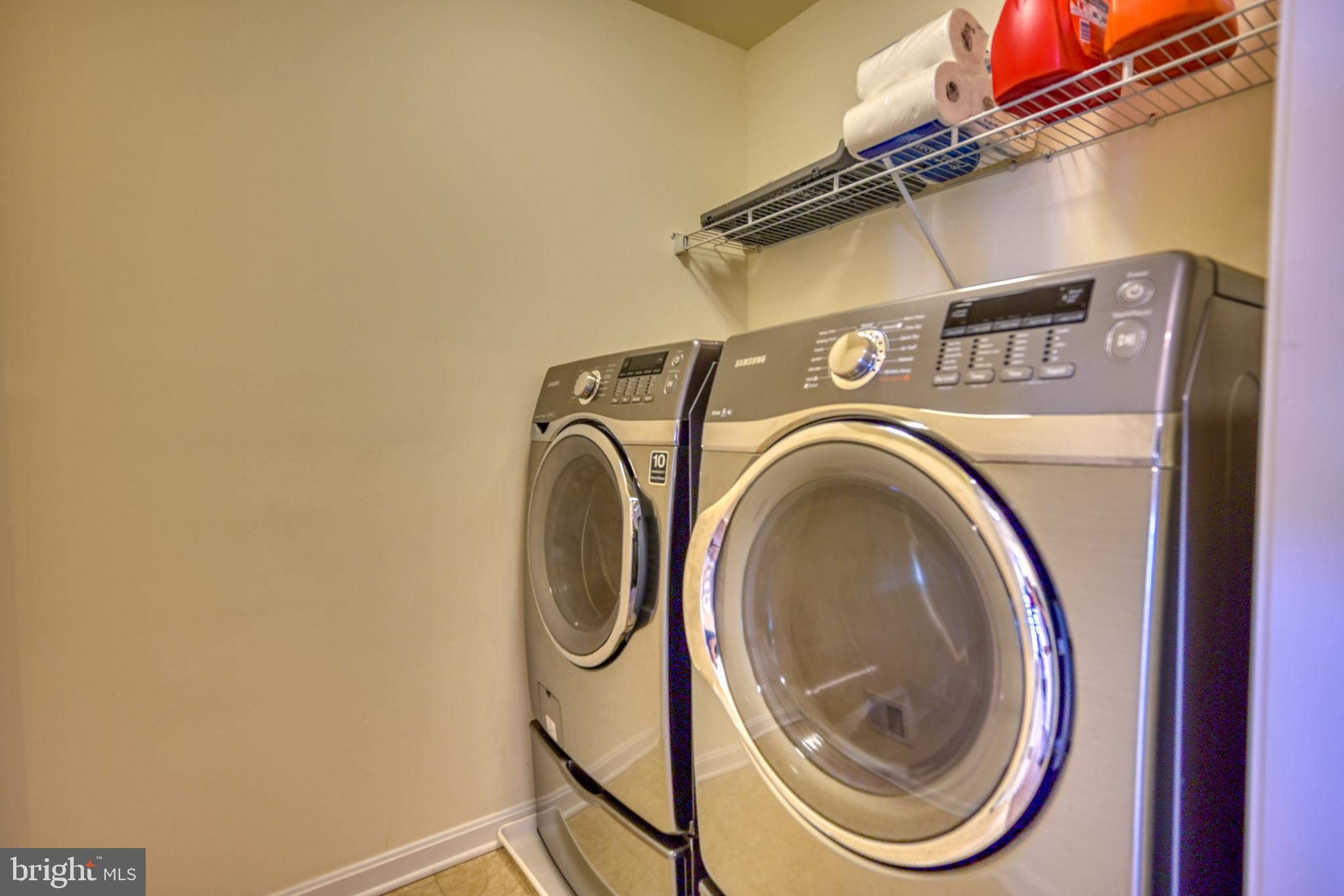 ROCKLAND AT ROGERS - Residential