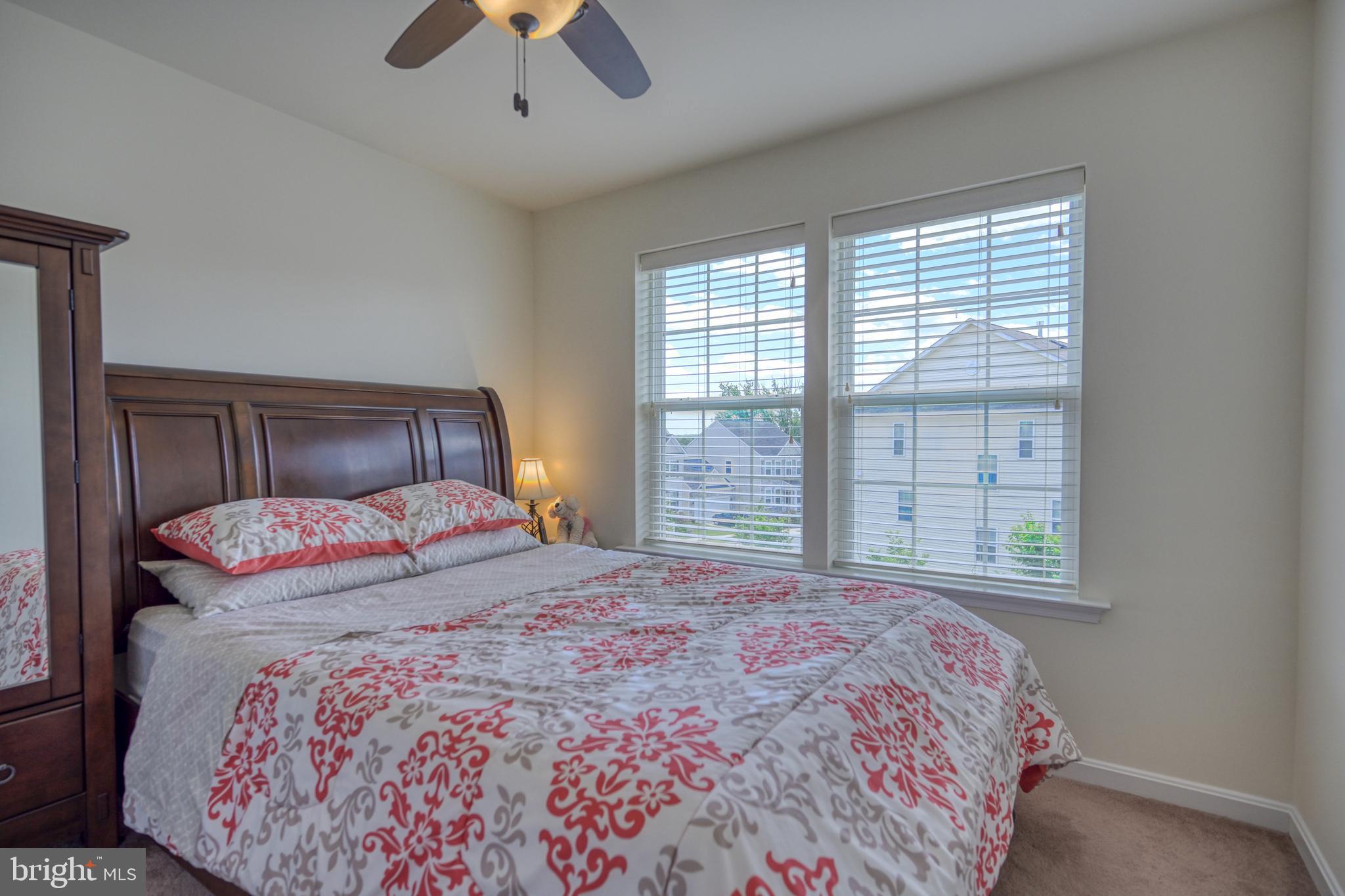 ROCKLAND AT ROGERS - Residential