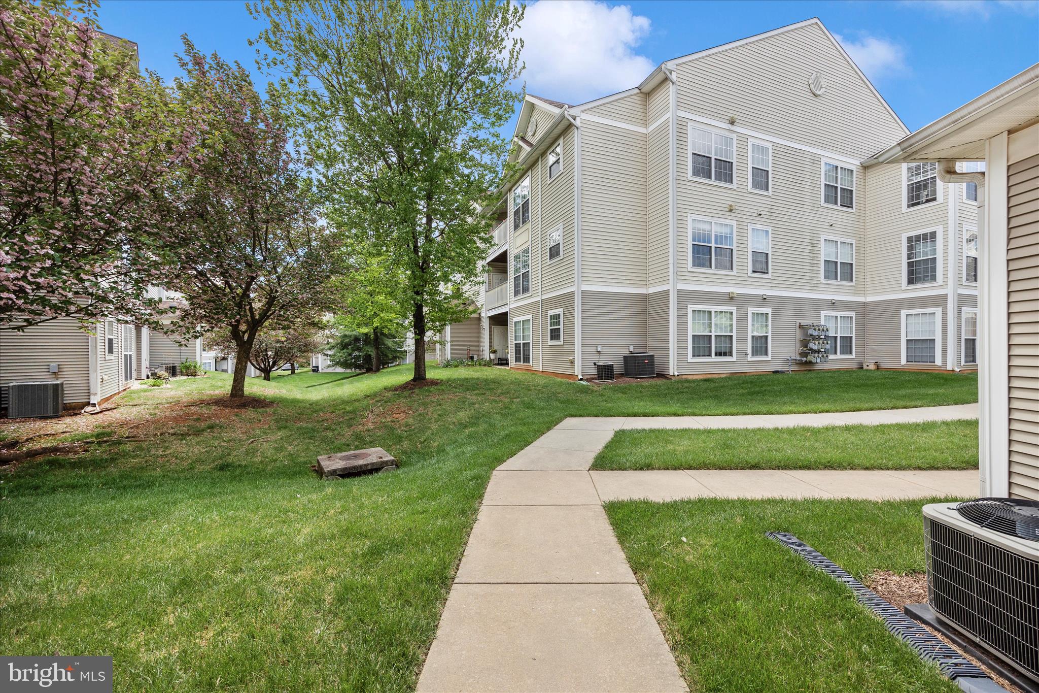 RIDGEVIEW II - Residential