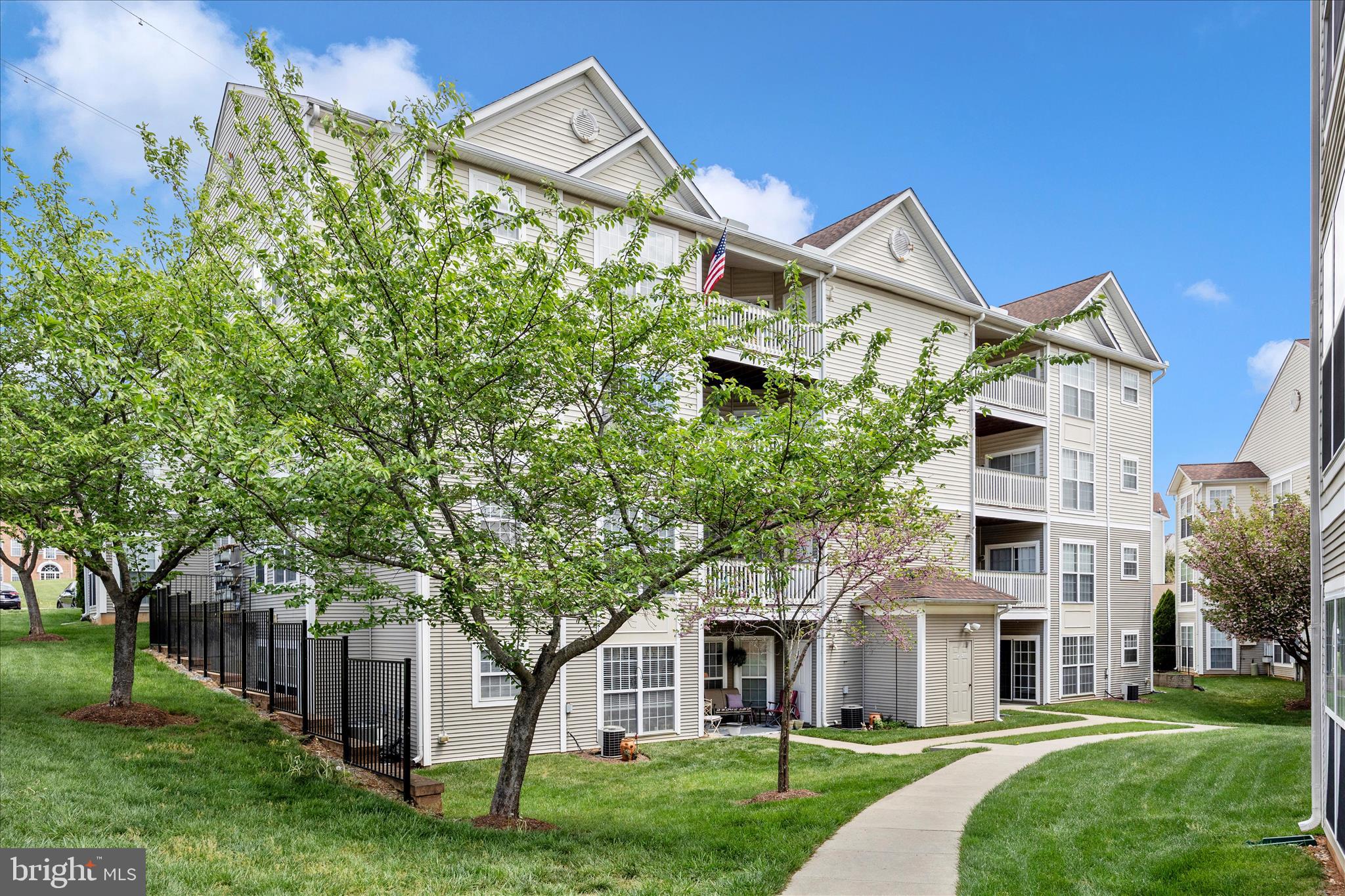 RIDGEVIEW II - Residential