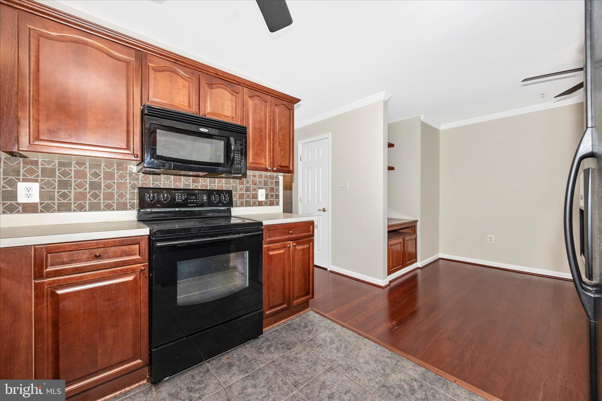 RIDGEVIEW II - Residential