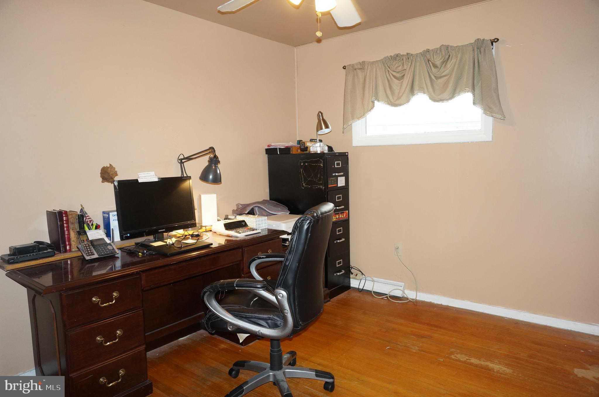 WINDSOR PARK - Residential