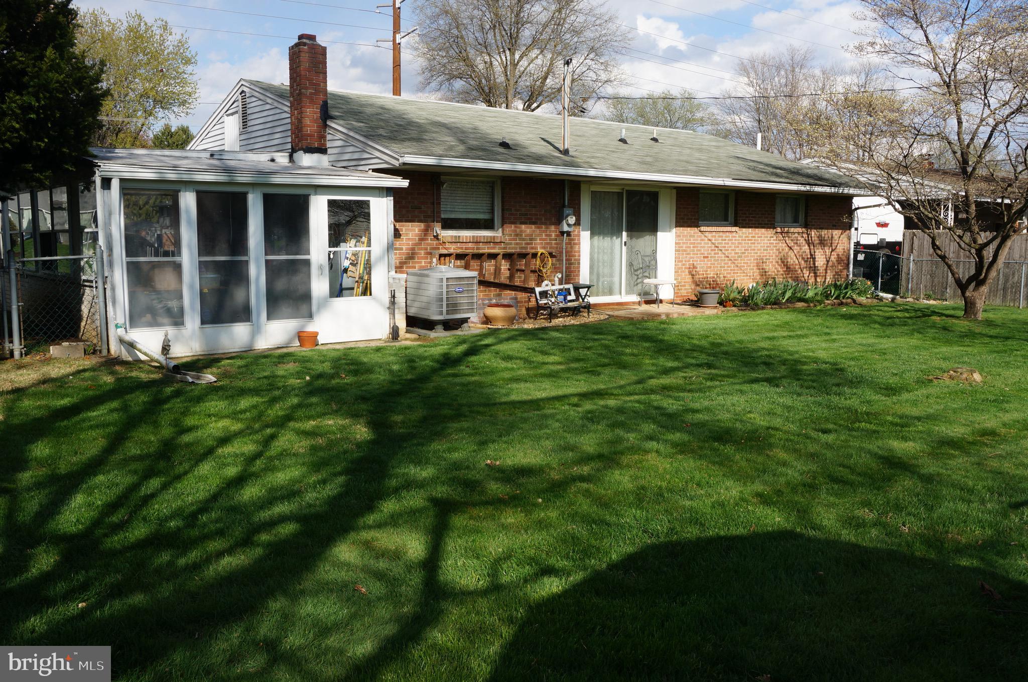 WINDSOR PARK - Residential