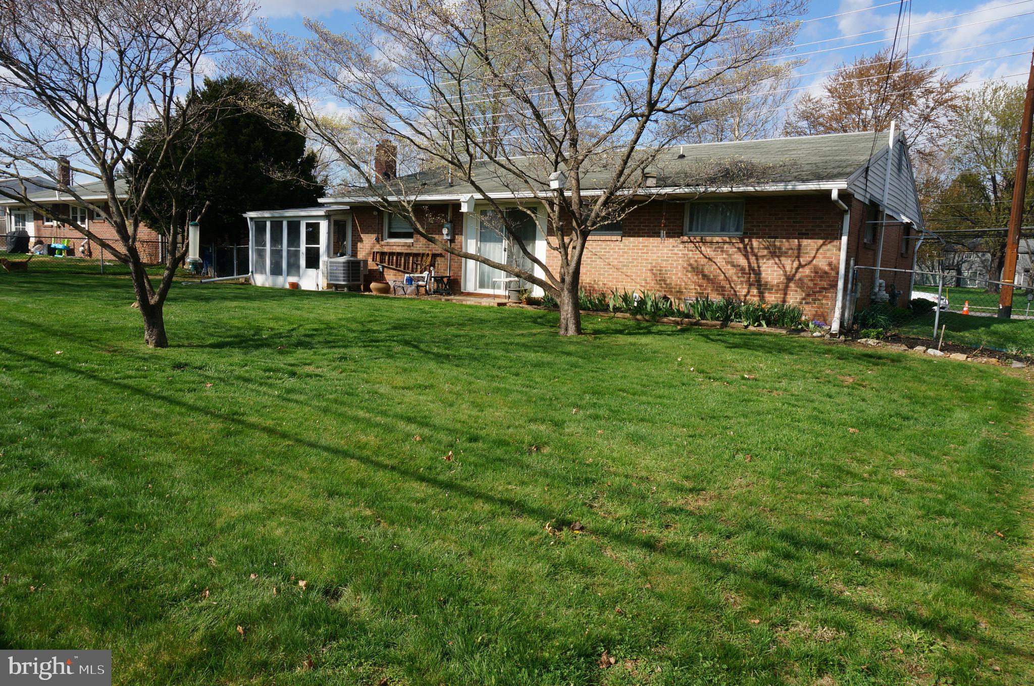 WINDSOR PARK - Residential