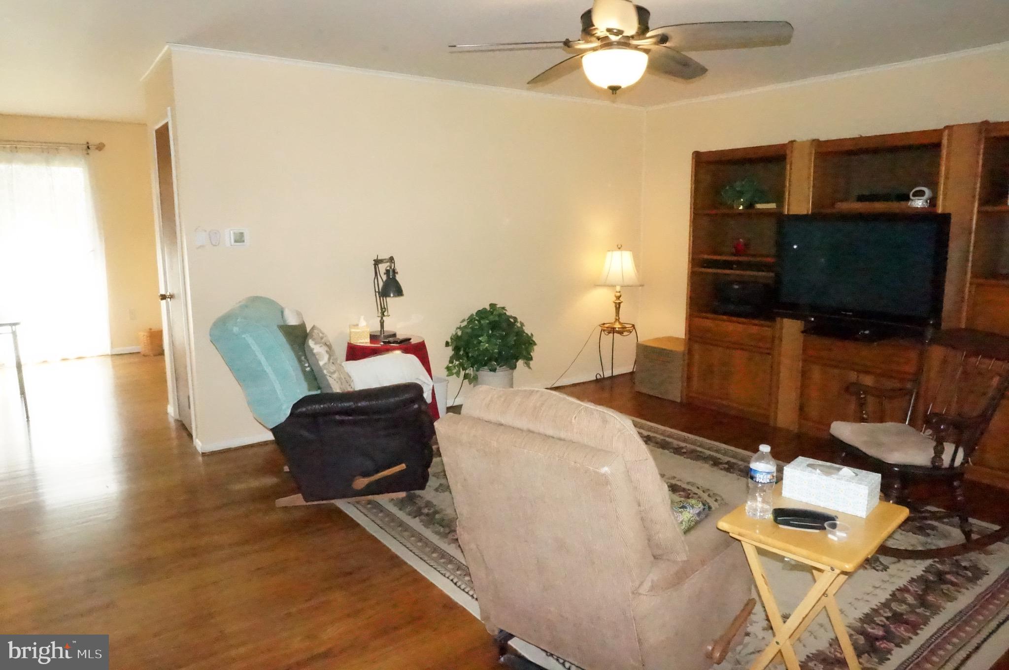 WINDSOR PARK - Residential