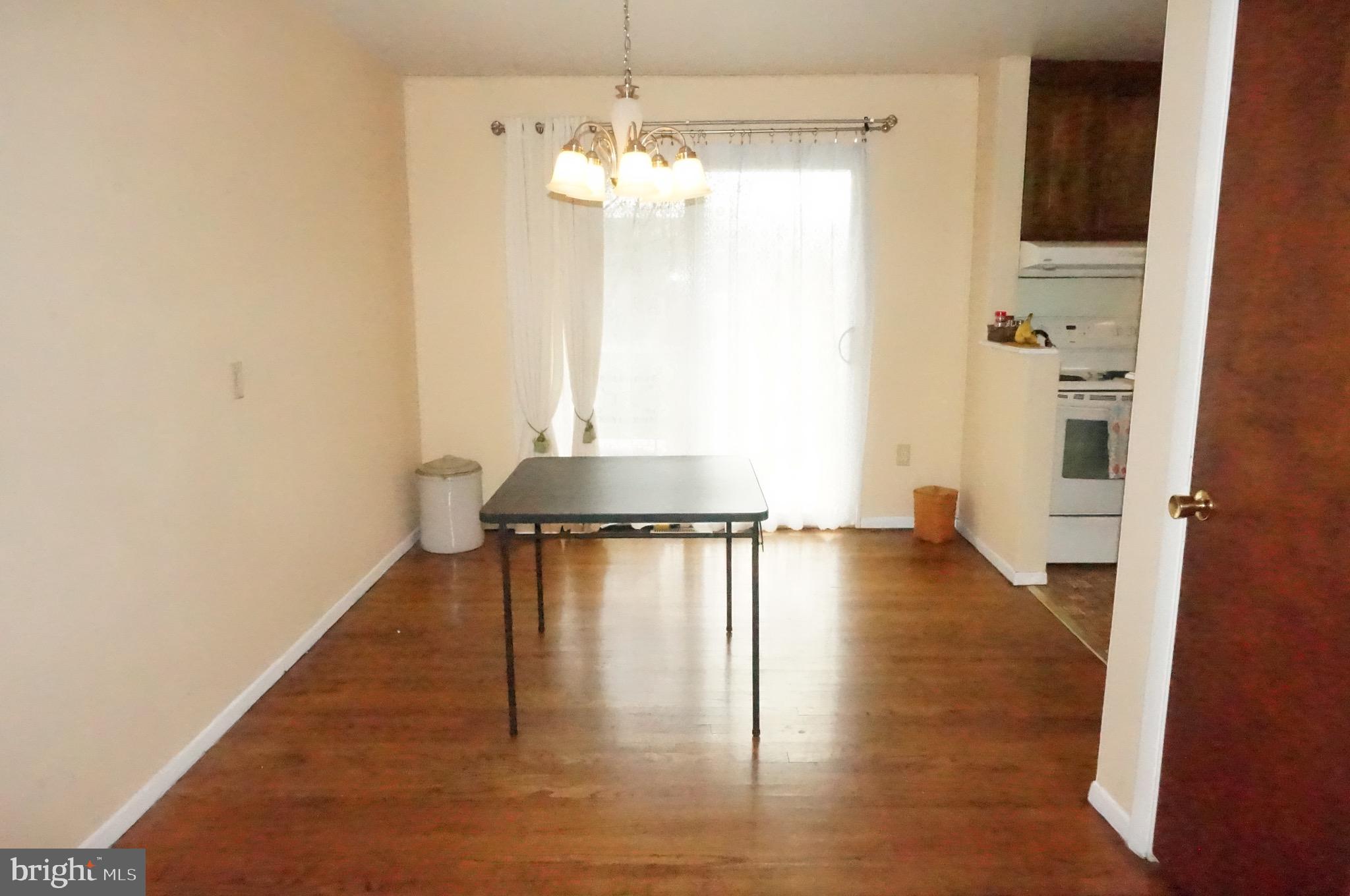 WINDSOR PARK - Residential