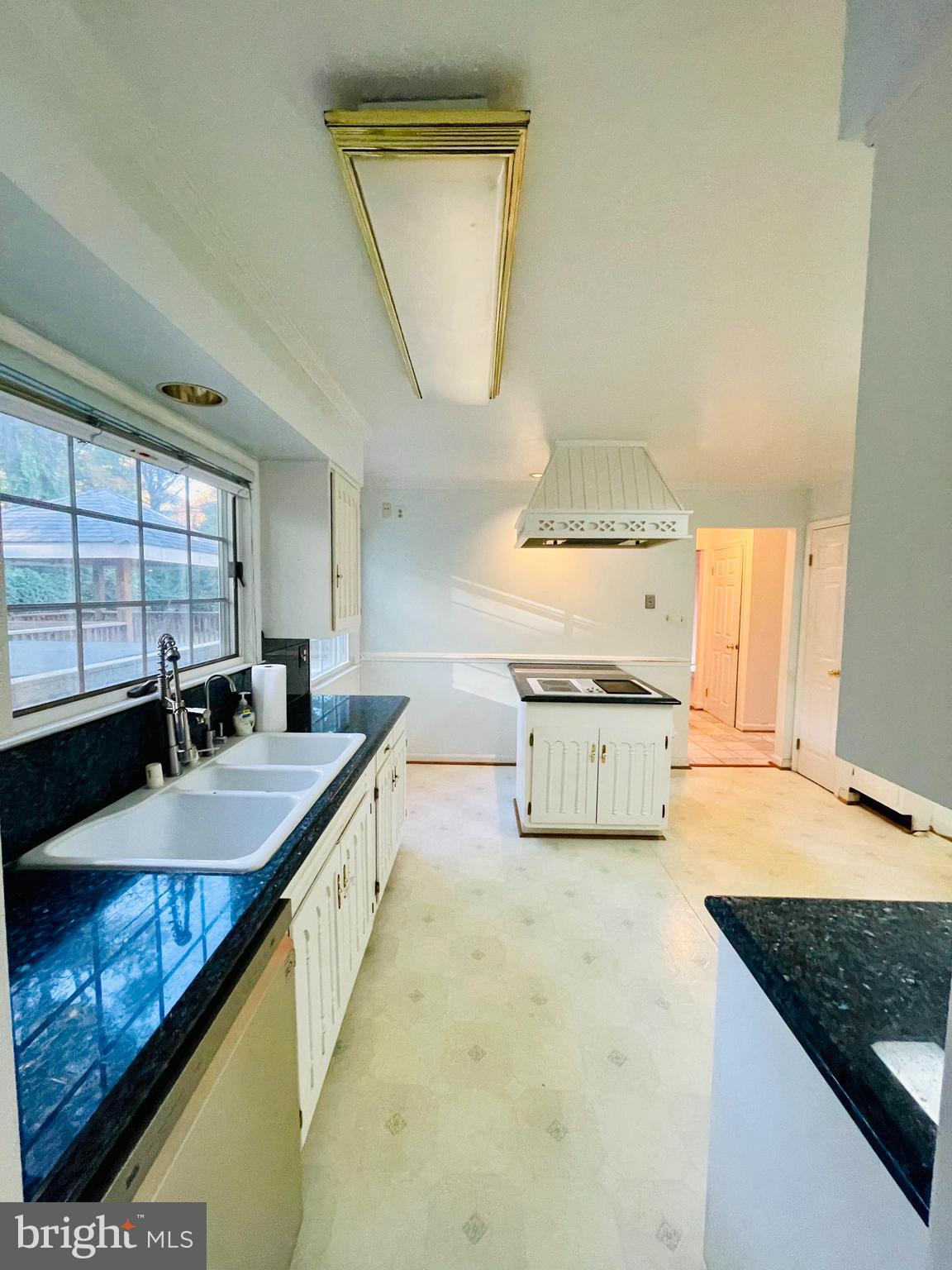 FOX LAKE - Residential