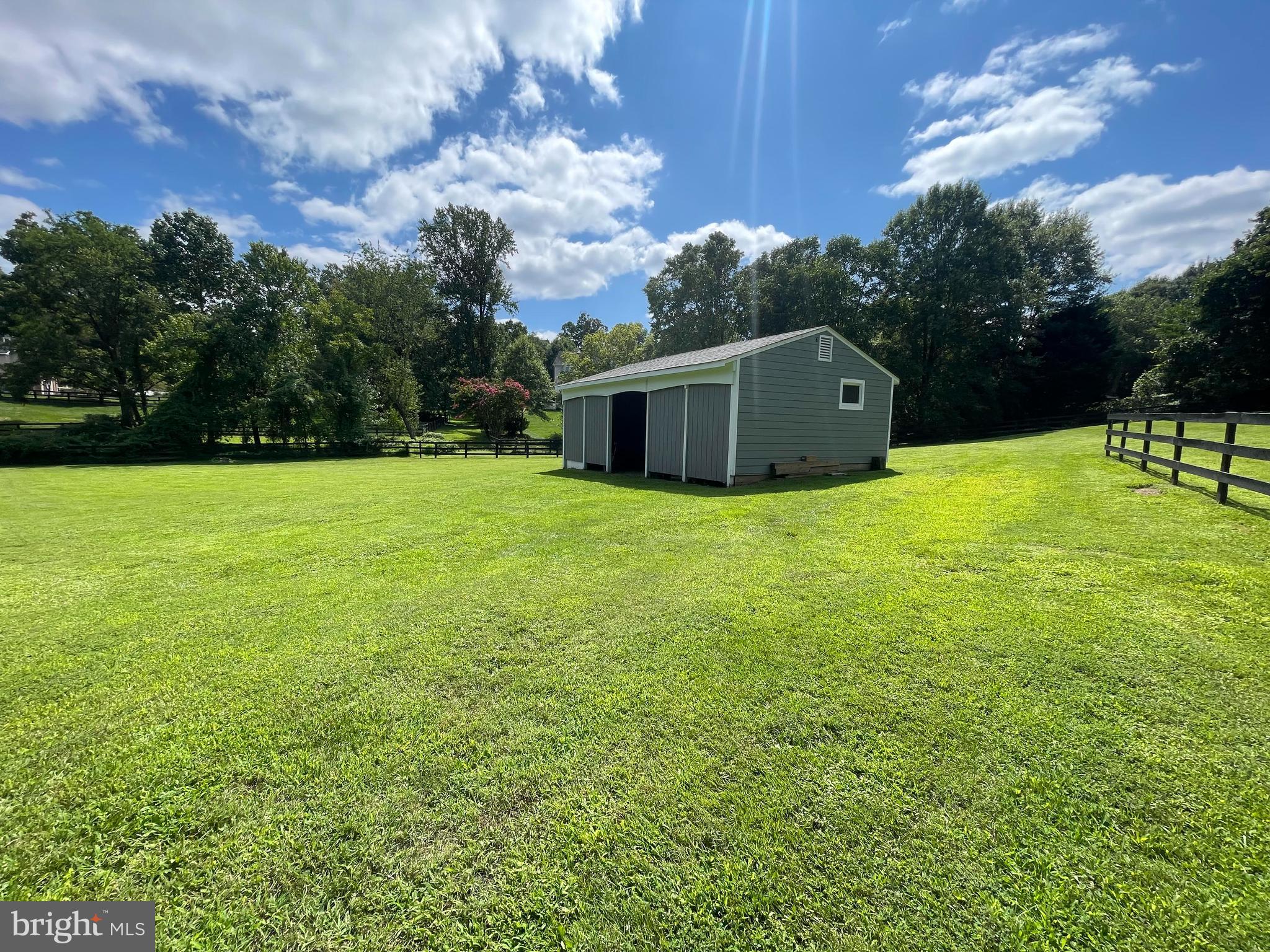 FOX LAKE - Residential