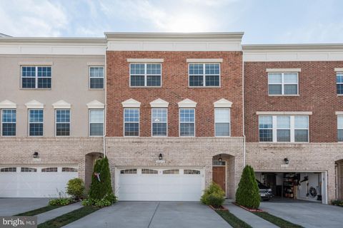 22672 FLOWING SPRING SQUARE BRAMBLETON VA 20148