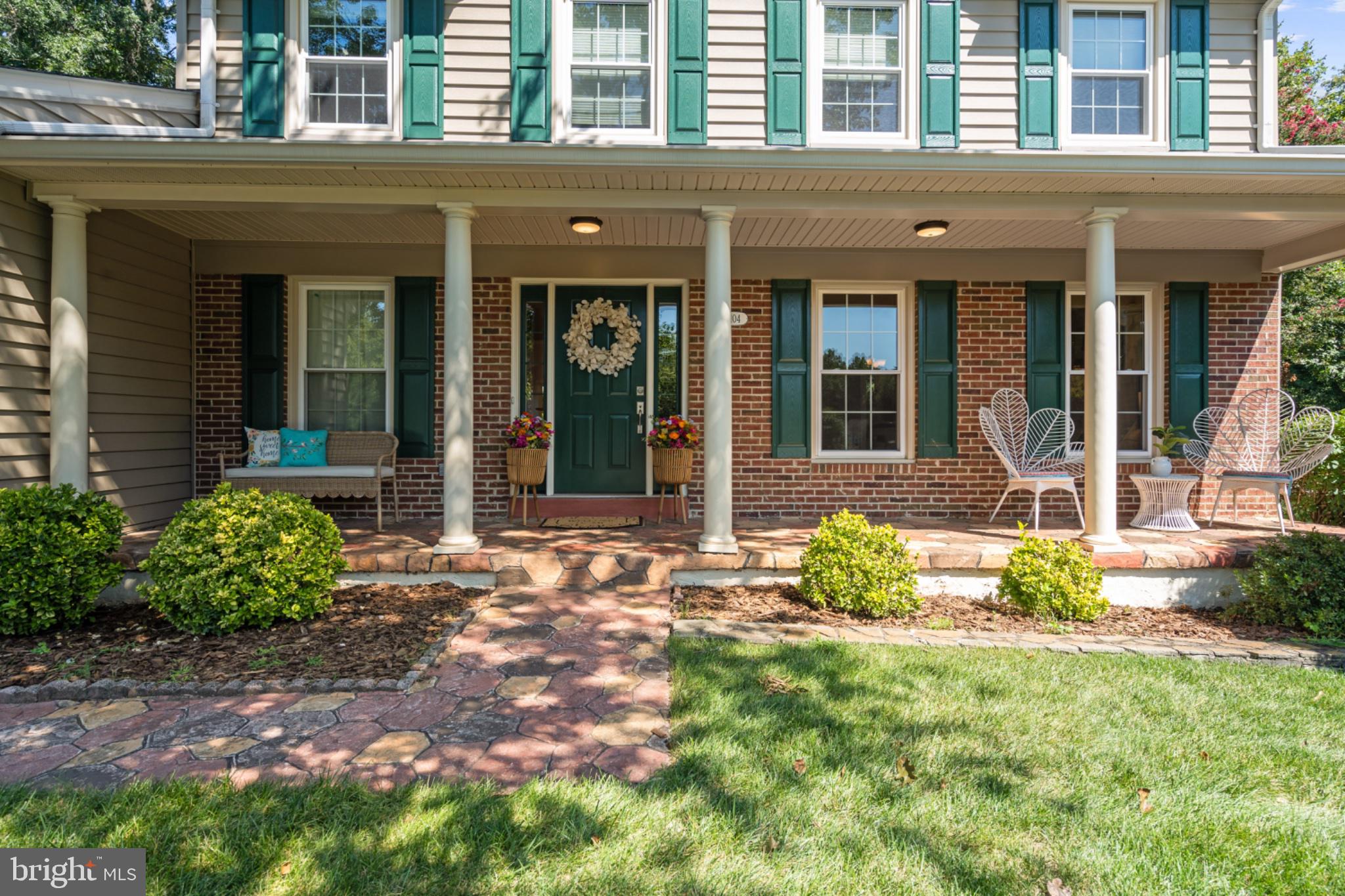 13104 CORALBERRY DRIVE