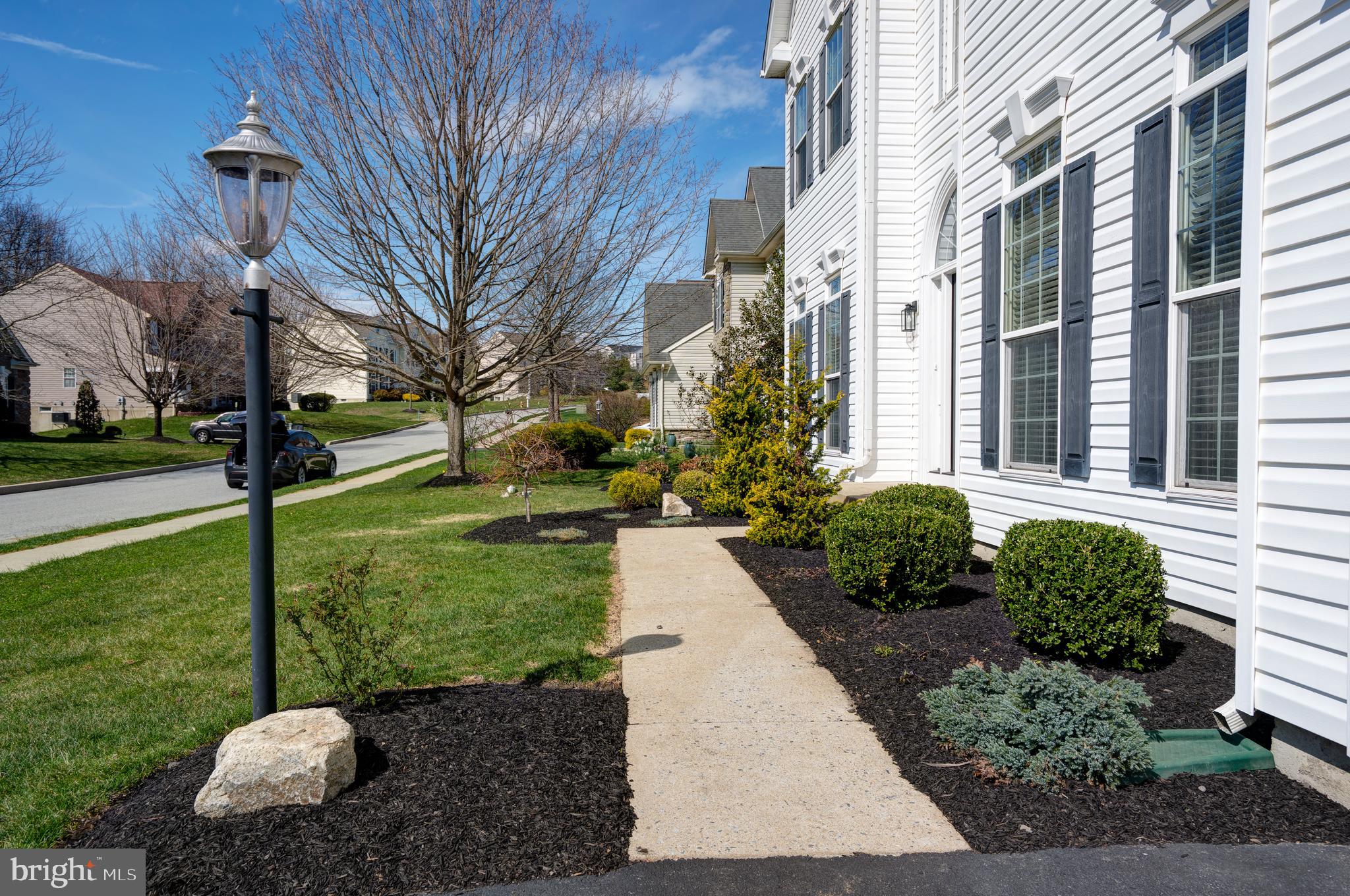 STONE CREEK - Residential