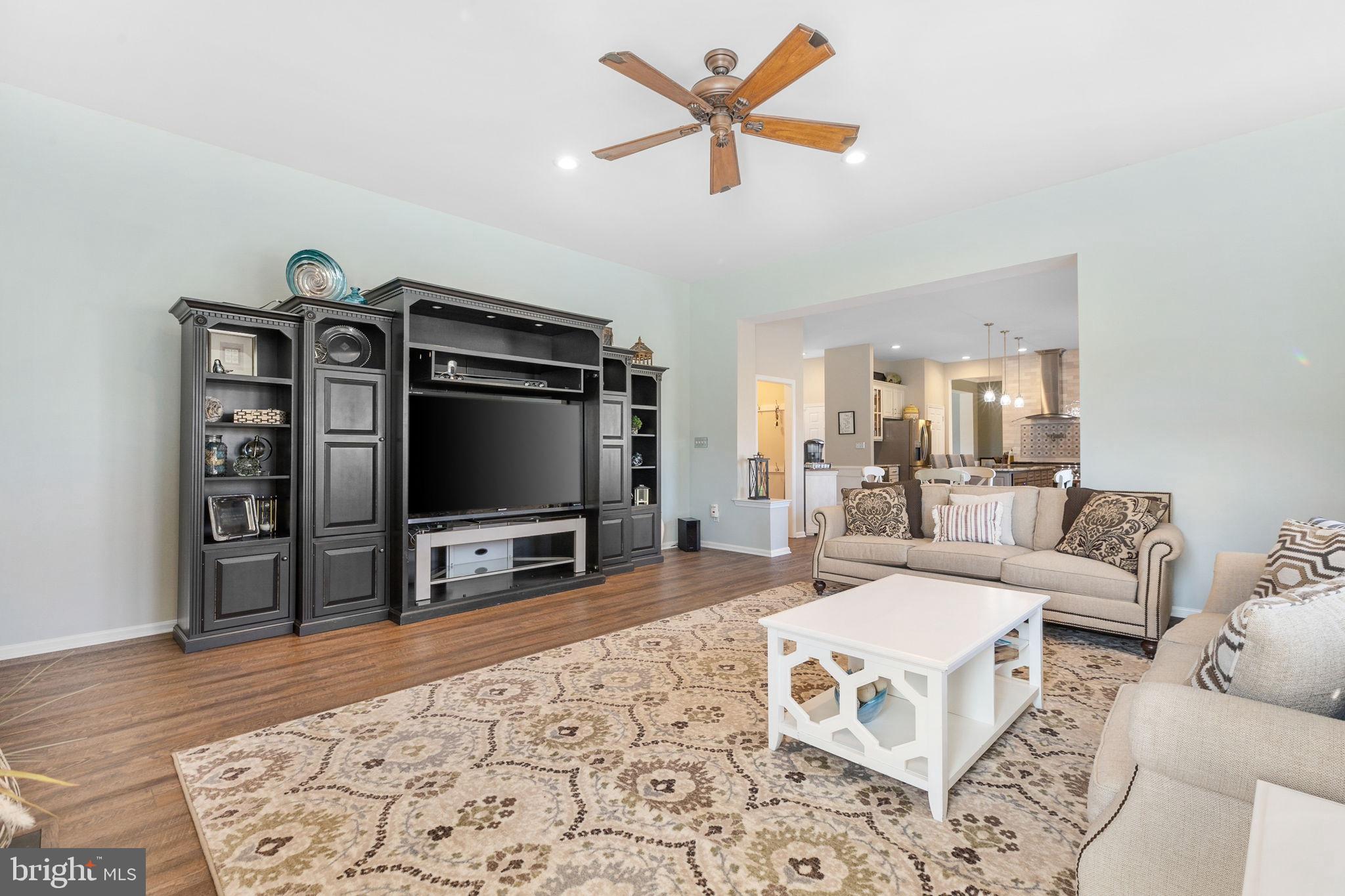 STONE CREEK - Residential