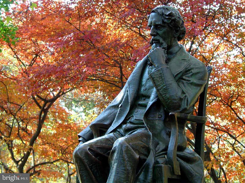 UNIVERSITY CITY - Residential Lease