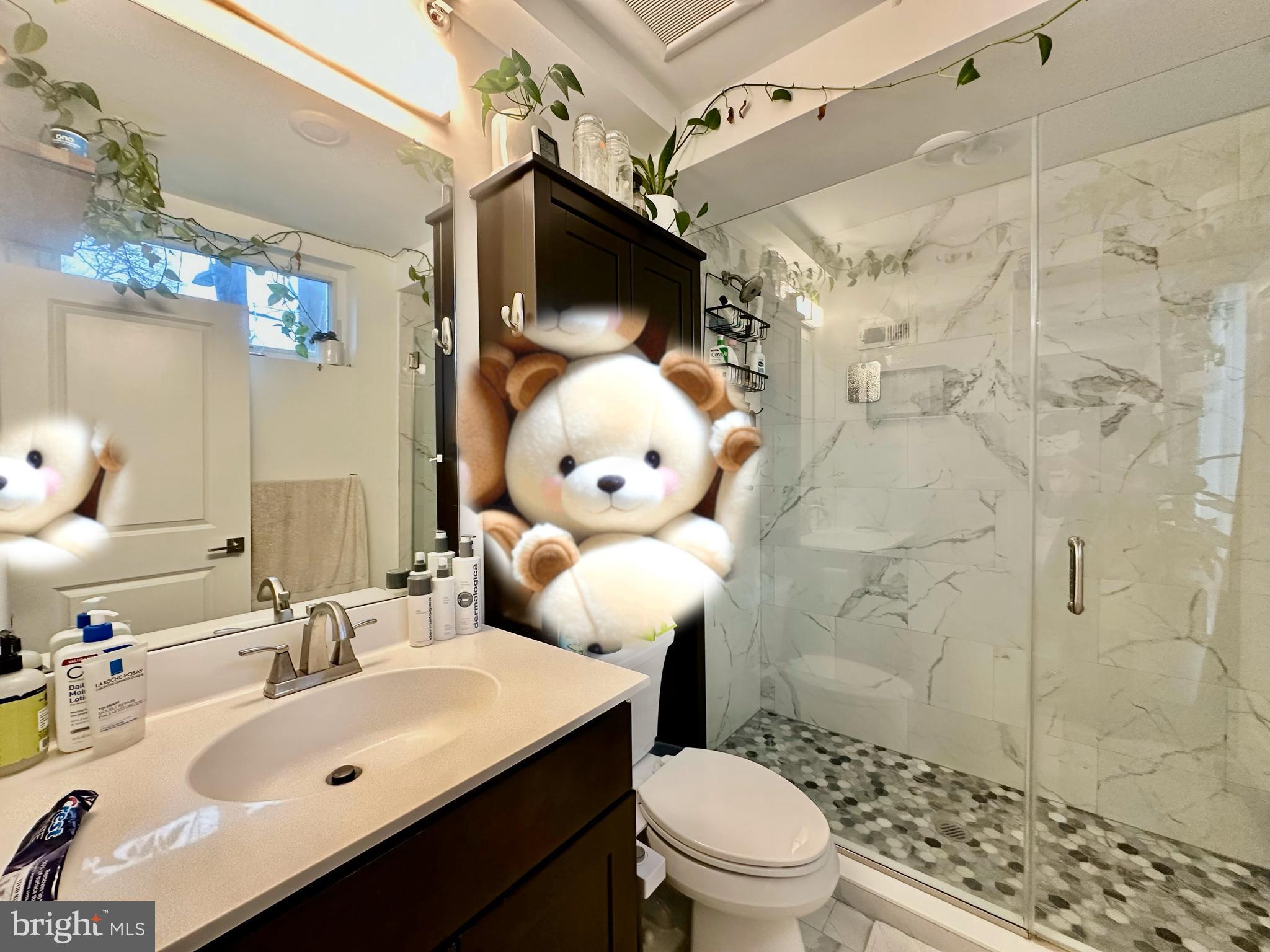 UNIVERSITY CITY - Residential Lease