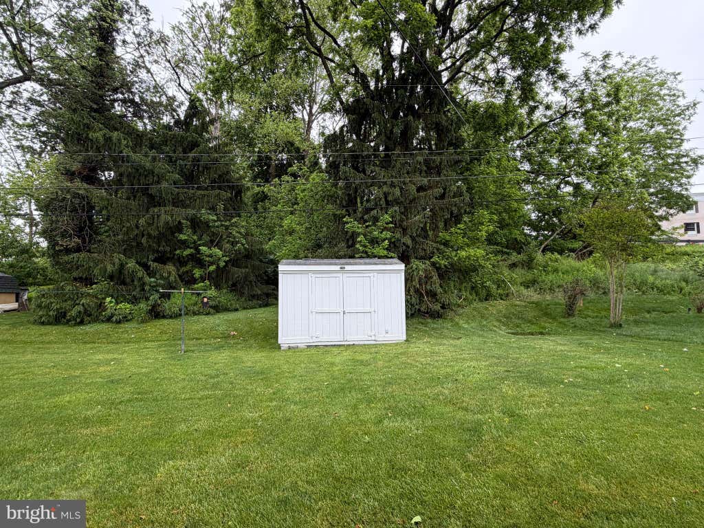 Photo of 1339 Meadowcreek Lane, LANCASTER, PA 17603 (MLS # PALA2090198)