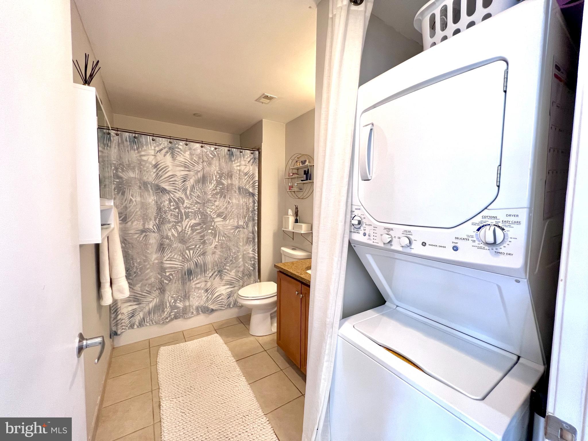 BLOOMINGDALE - Residential Lease