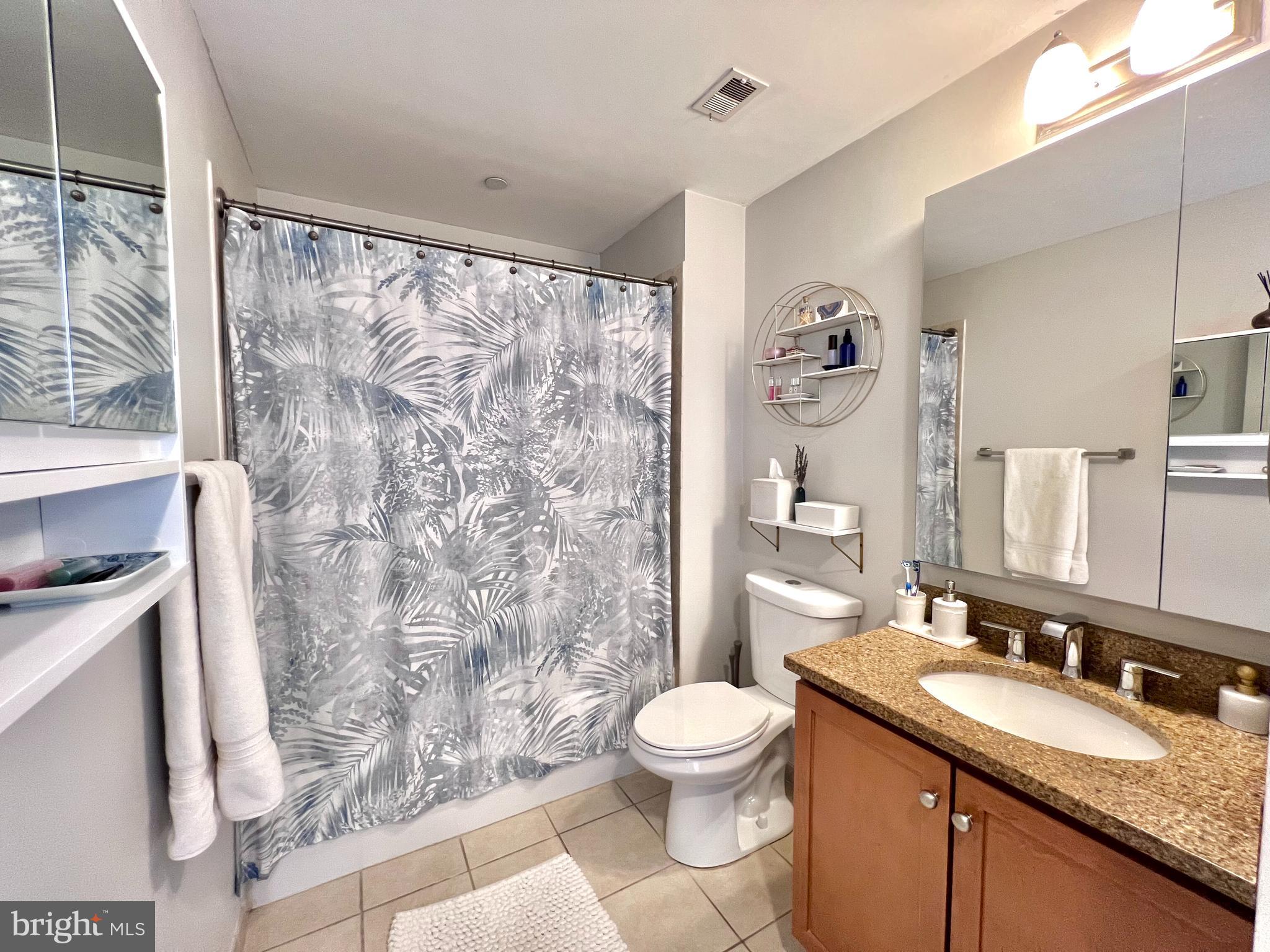 BLOOMINGDALE - Residential Lease