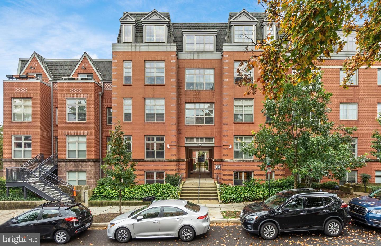 BLOOMINGDALE - Residential Lease