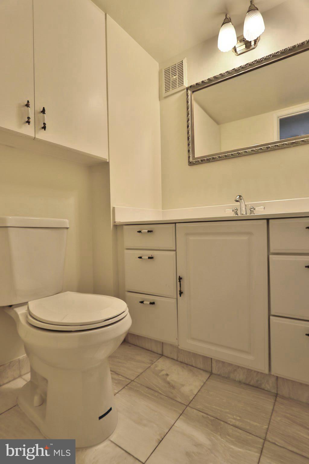 WATERGATE AT LANDMARK - Residential Lease