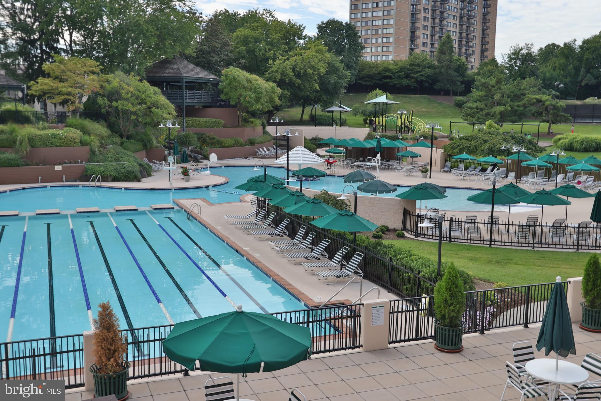 WATERGATE AT LANDMARK - Residential Lease