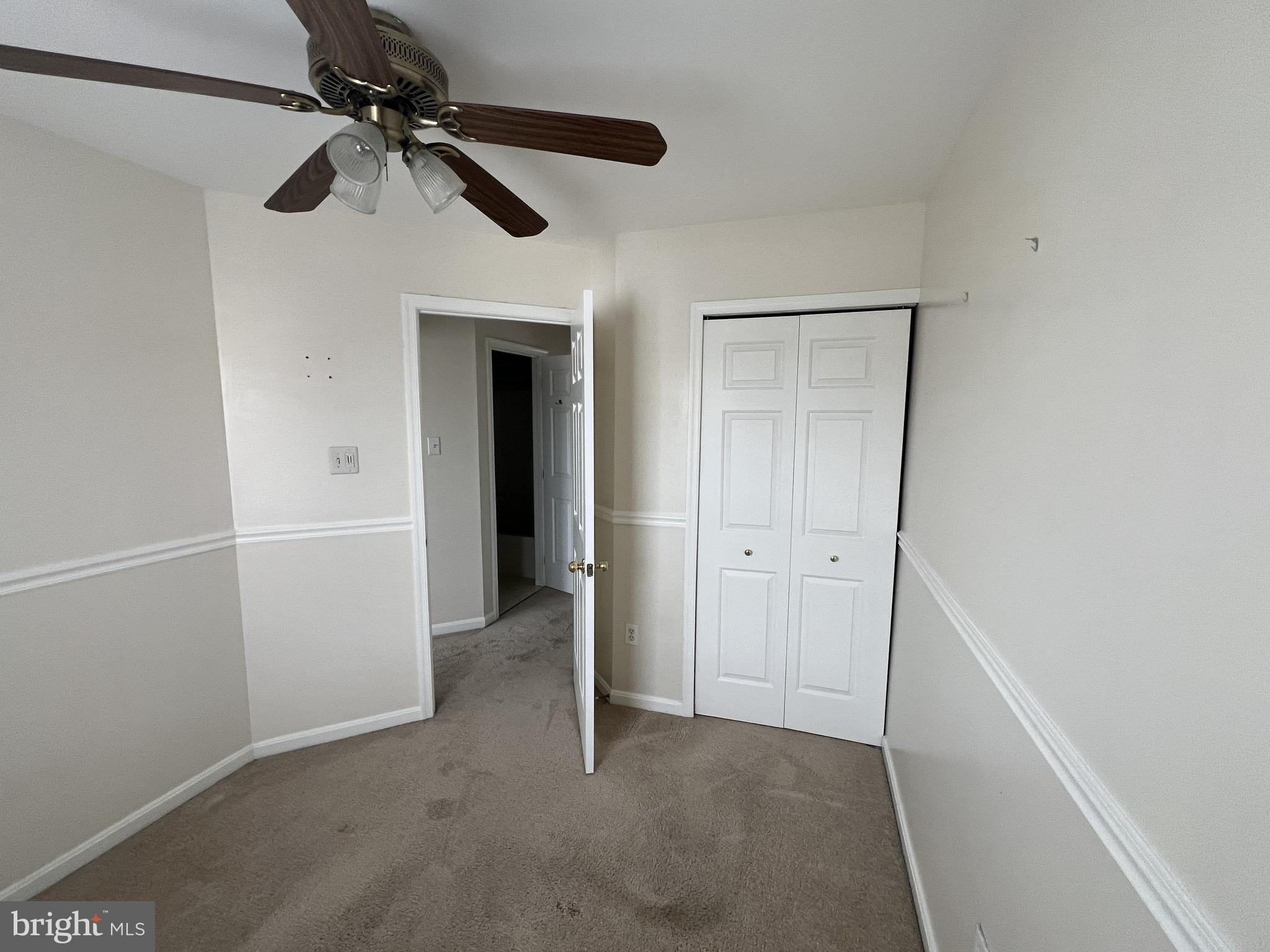 FARMINGTON VILLAGE - Residential