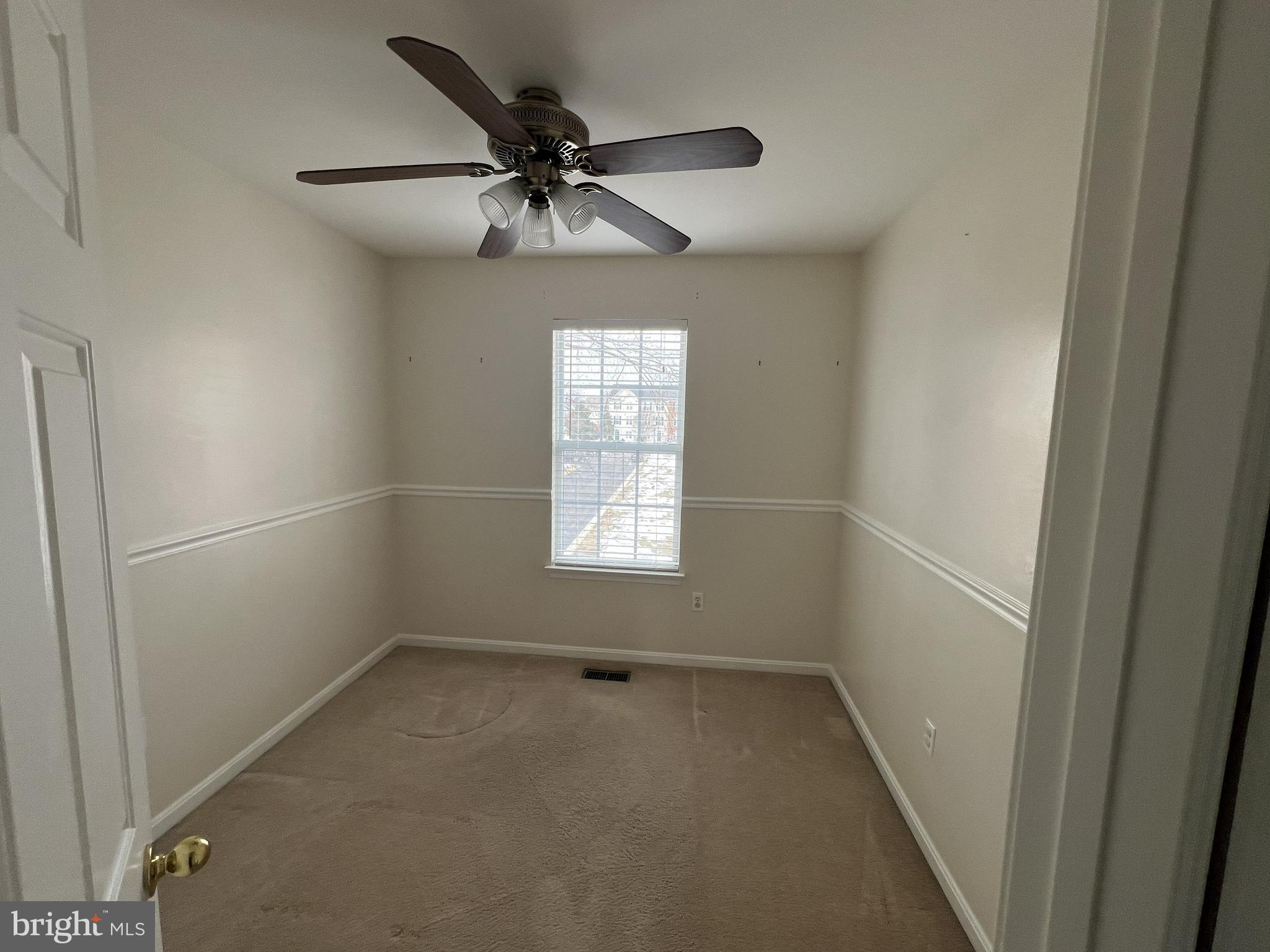 FARMINGTON VILLAGE - Residential