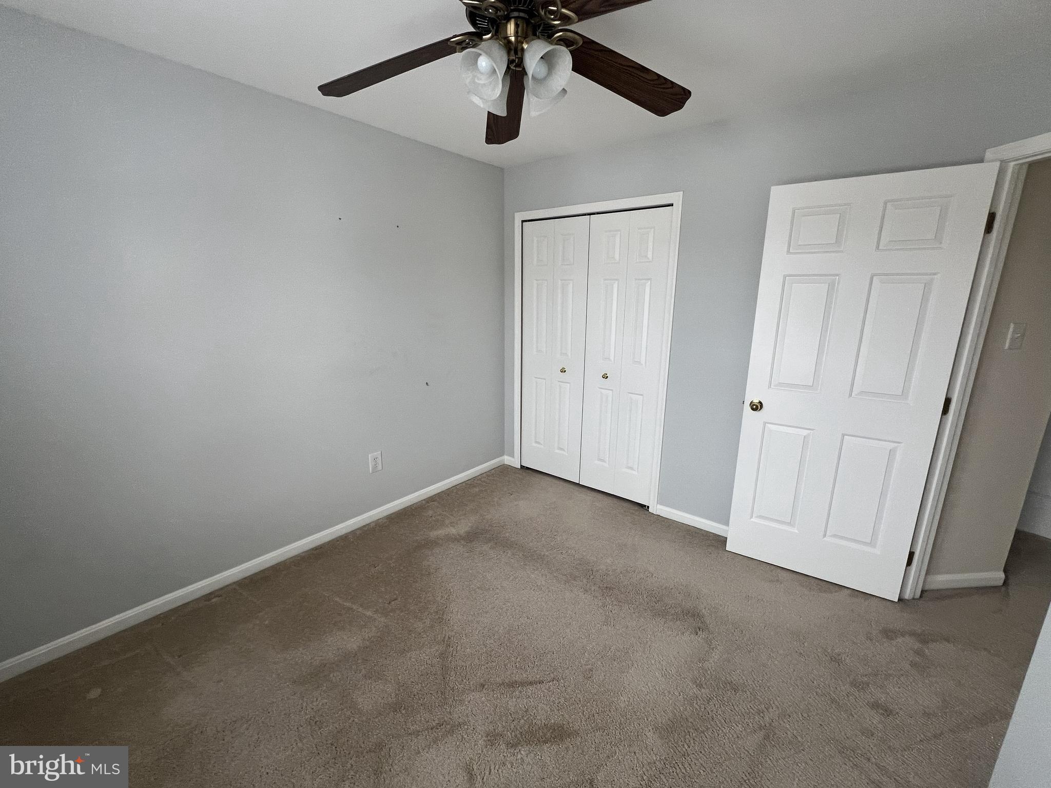 FARMINGTON VILLAGE - Residential