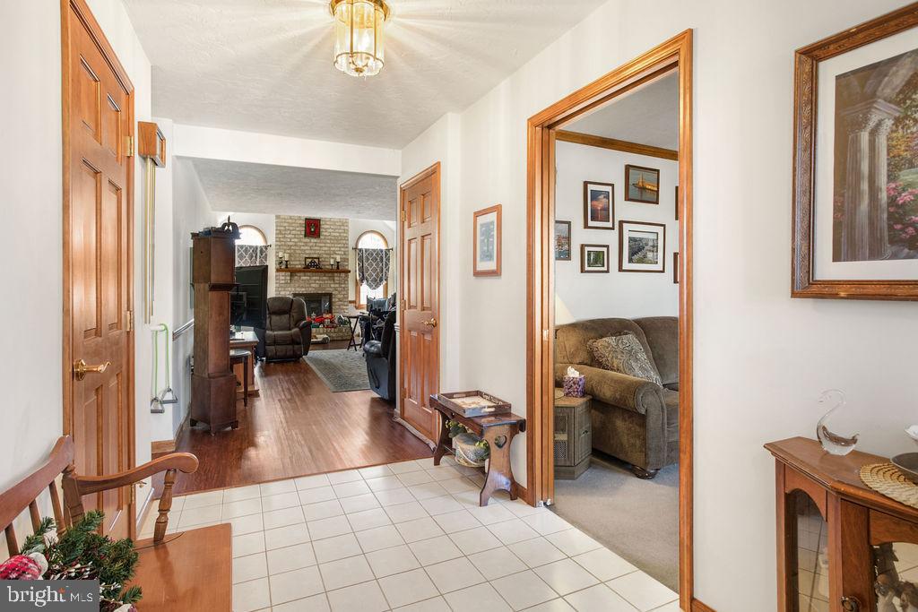 1032 WOODRIDGE ROAD