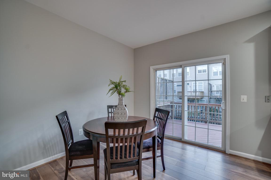 BROADLANDS SOUTH - Residential Lease