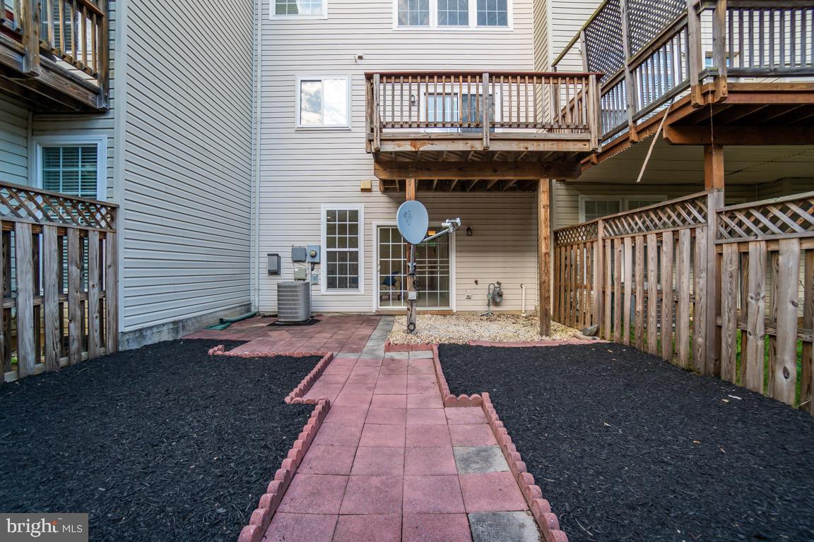 BROADLANDS SOUTH - Residential Lease