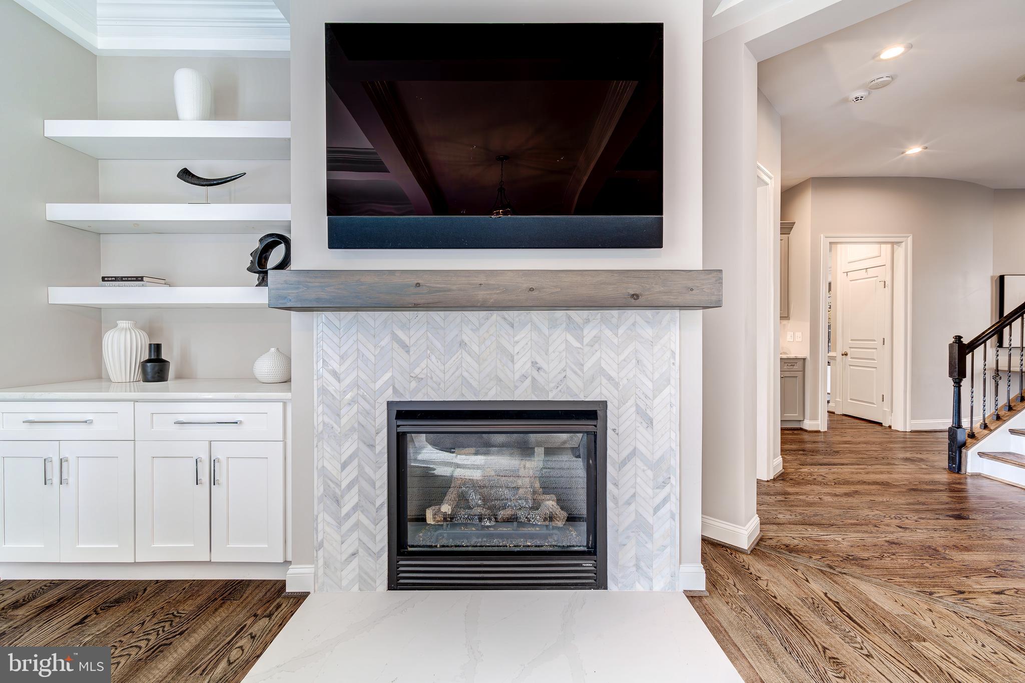 THE VILLAGE OF WAXPOOL - Residential