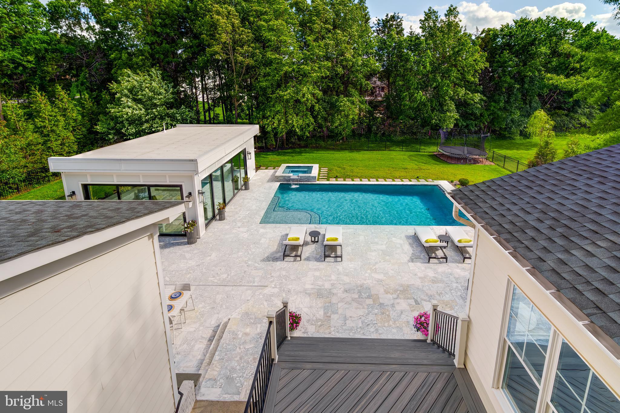 THE VILLAGE OF WAXPOOL - Residential