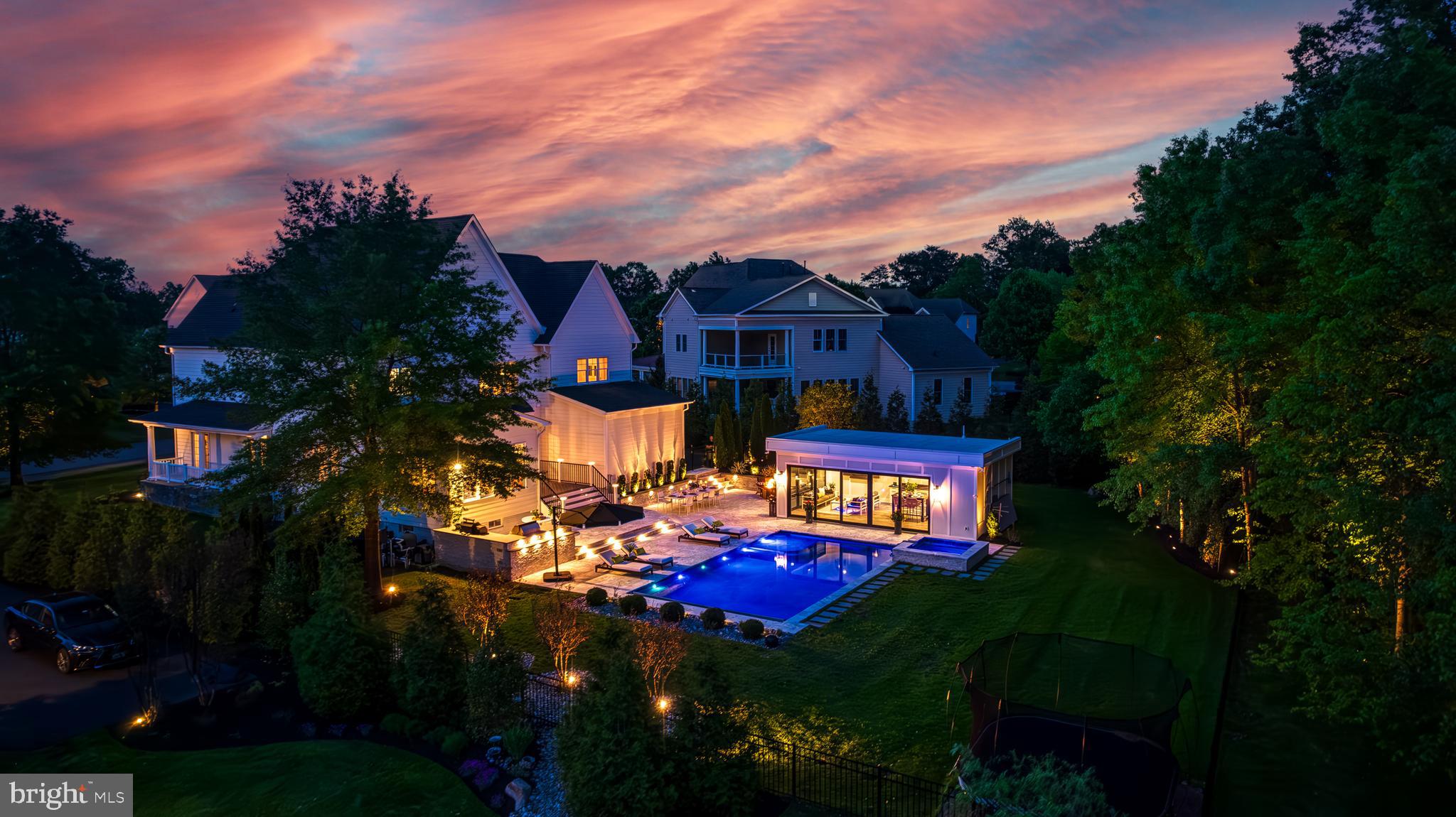 THE VILLAGE OF WAXPOOL - Residential