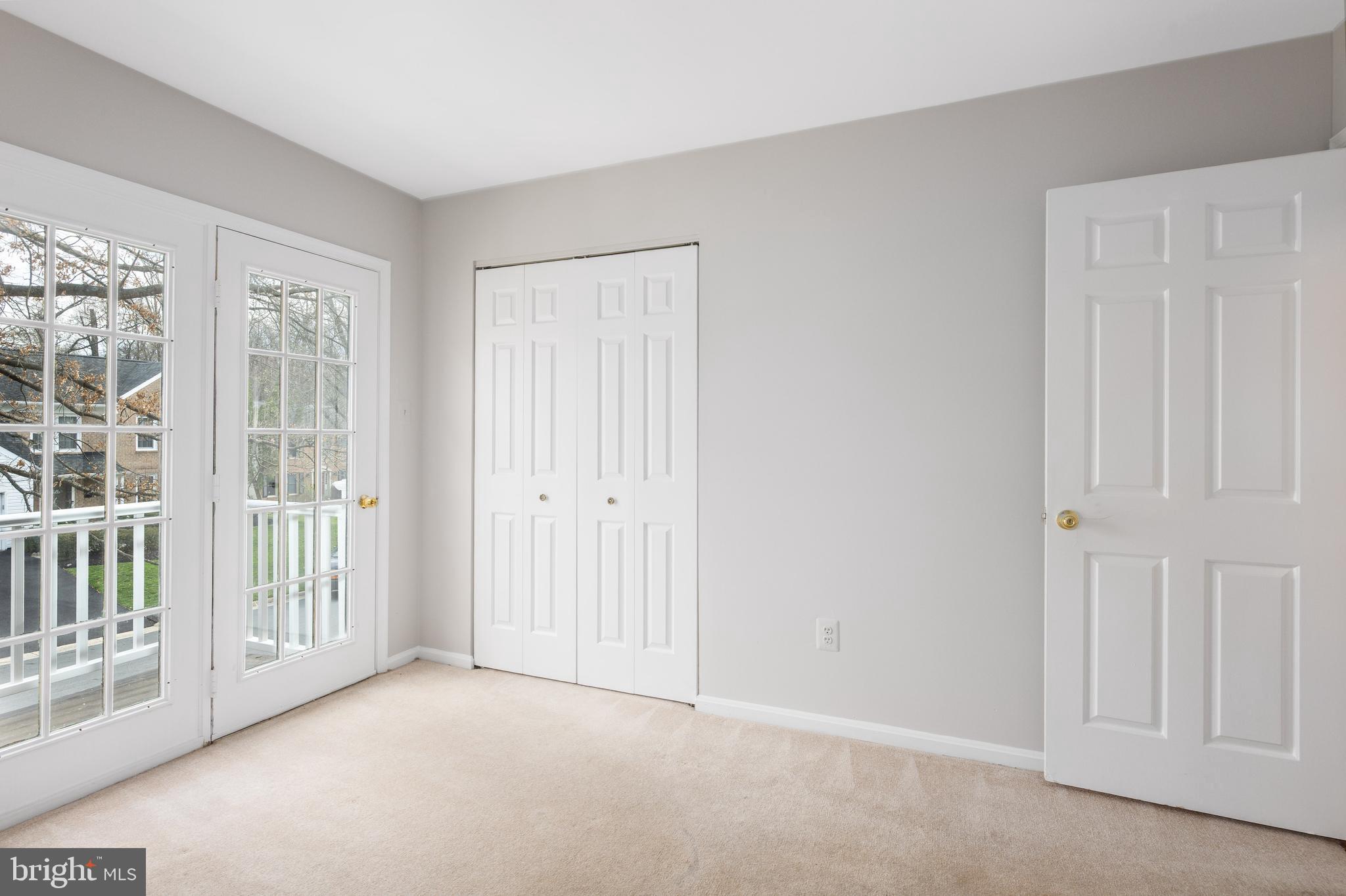 SNOWDENS MILL - Residential