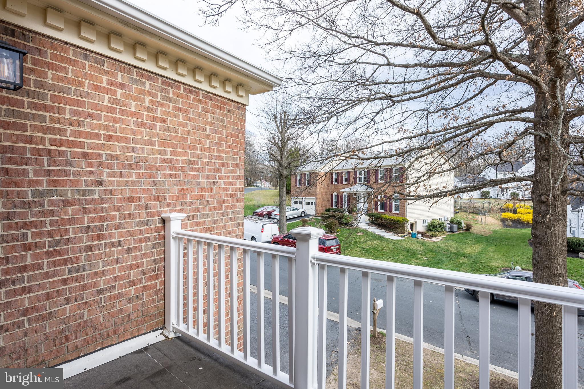 SNOWDENS MILL - Residential