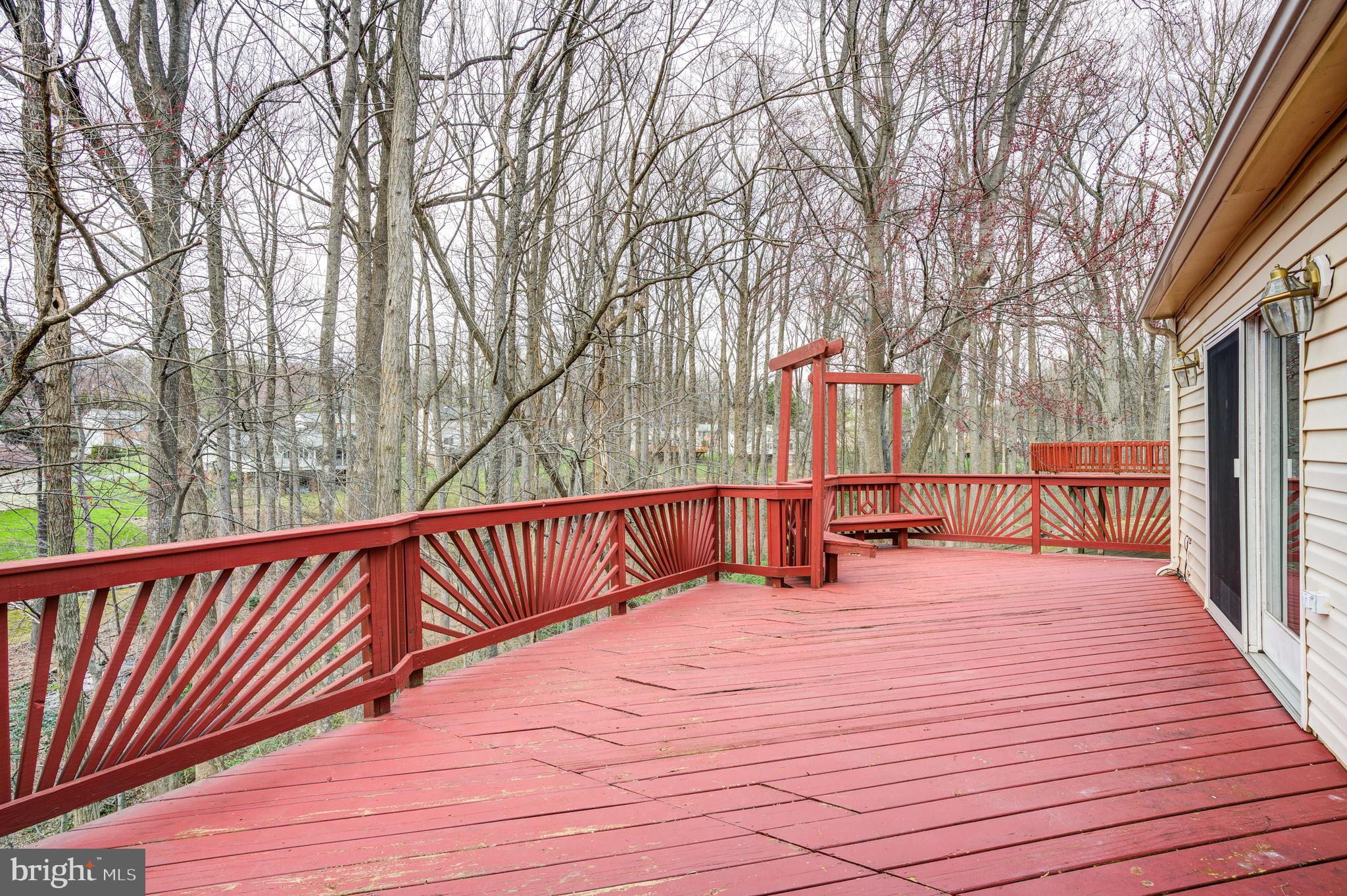 SNOWDENS MILL - Residential