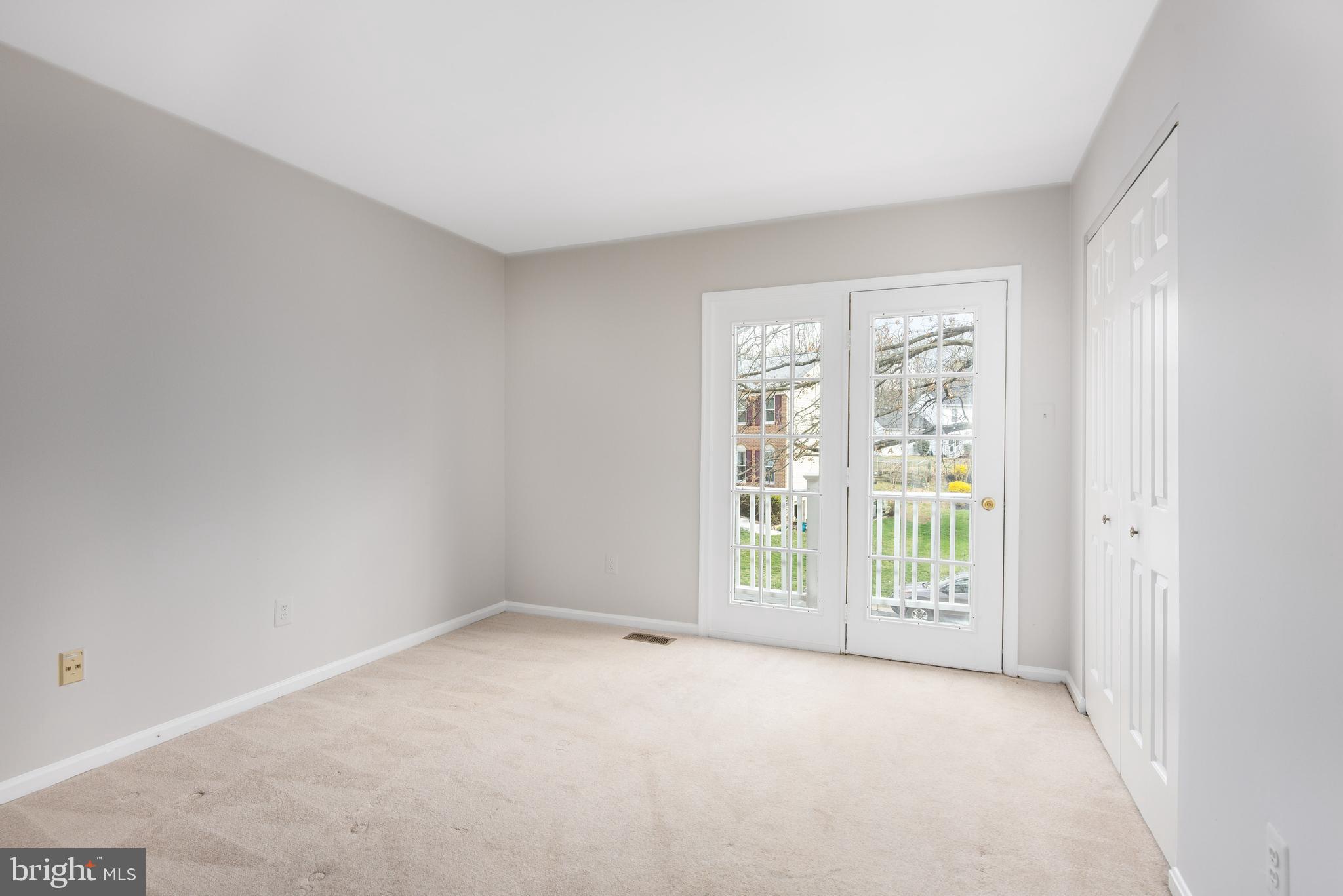 SNOWDENS MILL - Residential