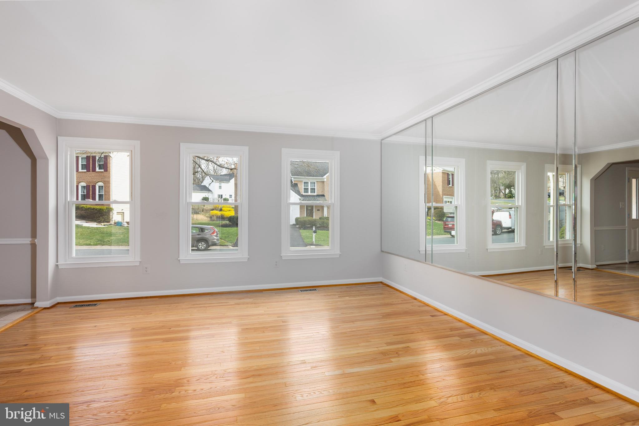 SNOWDENS MILL - Residential