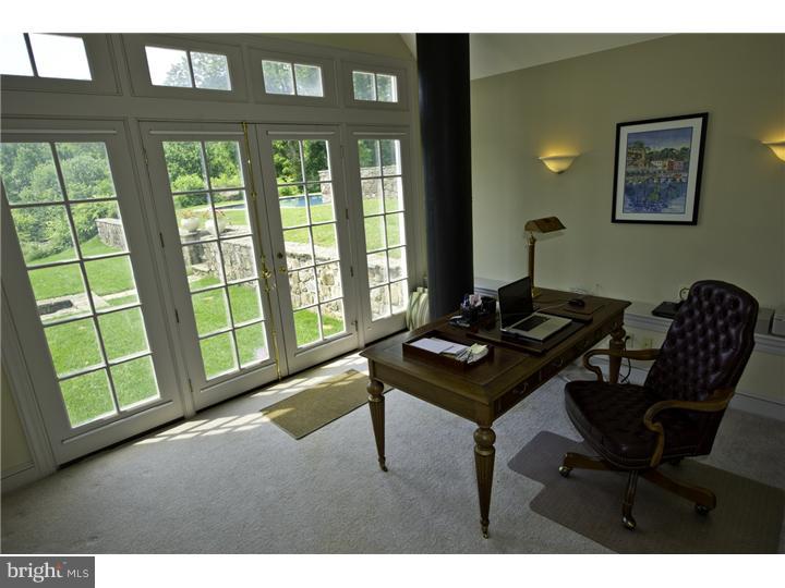 RADNOR HUNT - Residential