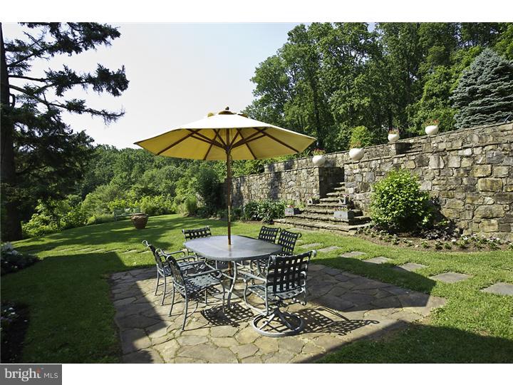 RADNOR HUNT - Residential