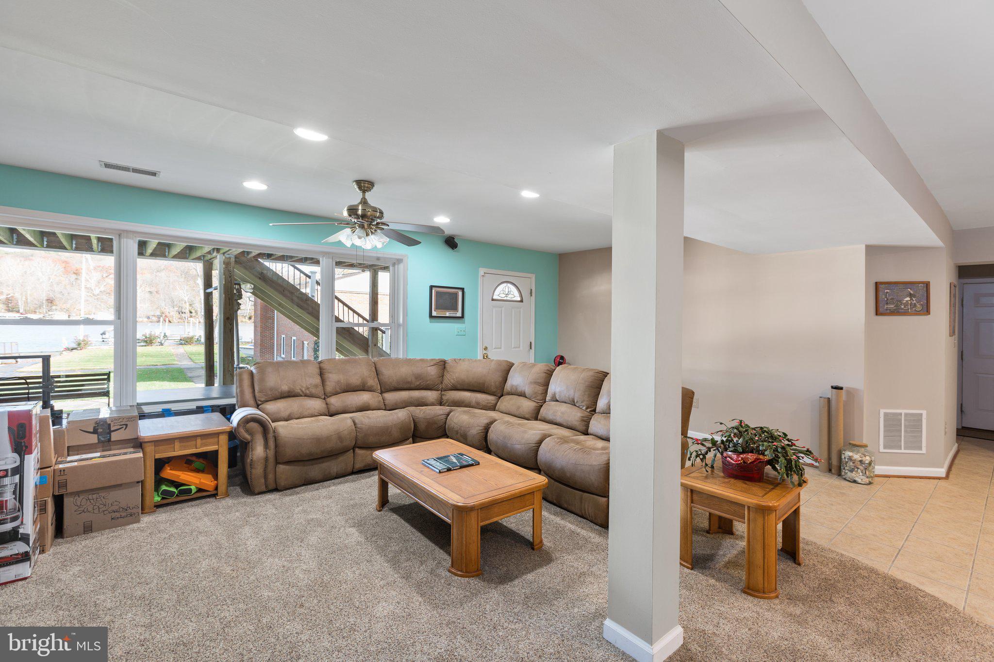 RIVERVIEW ESTATES - Residential