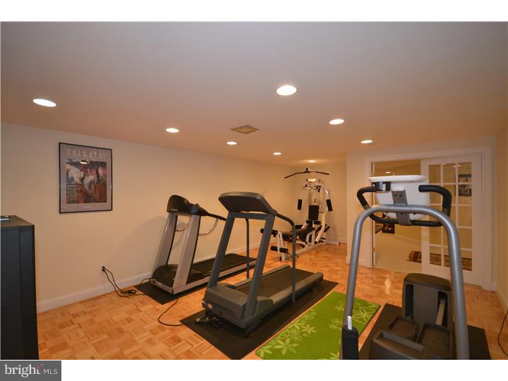 RIVER CROSSING - Residential