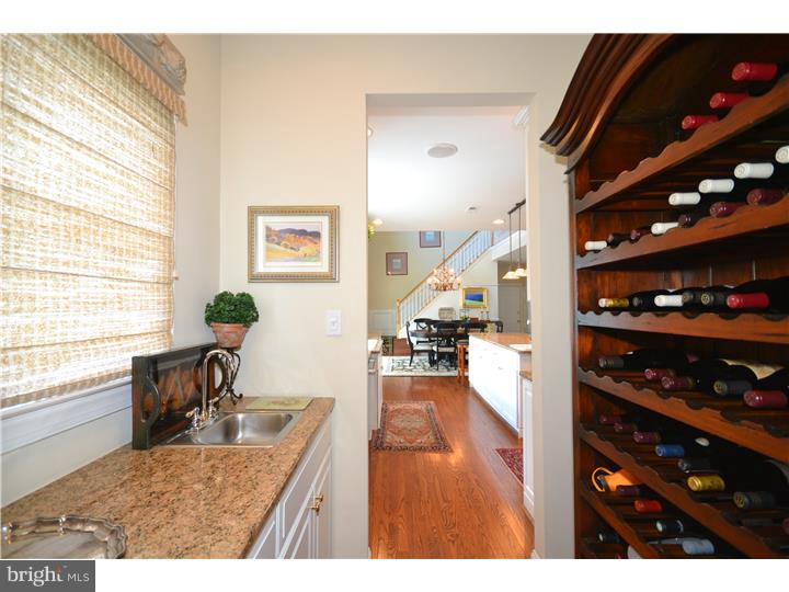 RIVER CROSSING - Residential